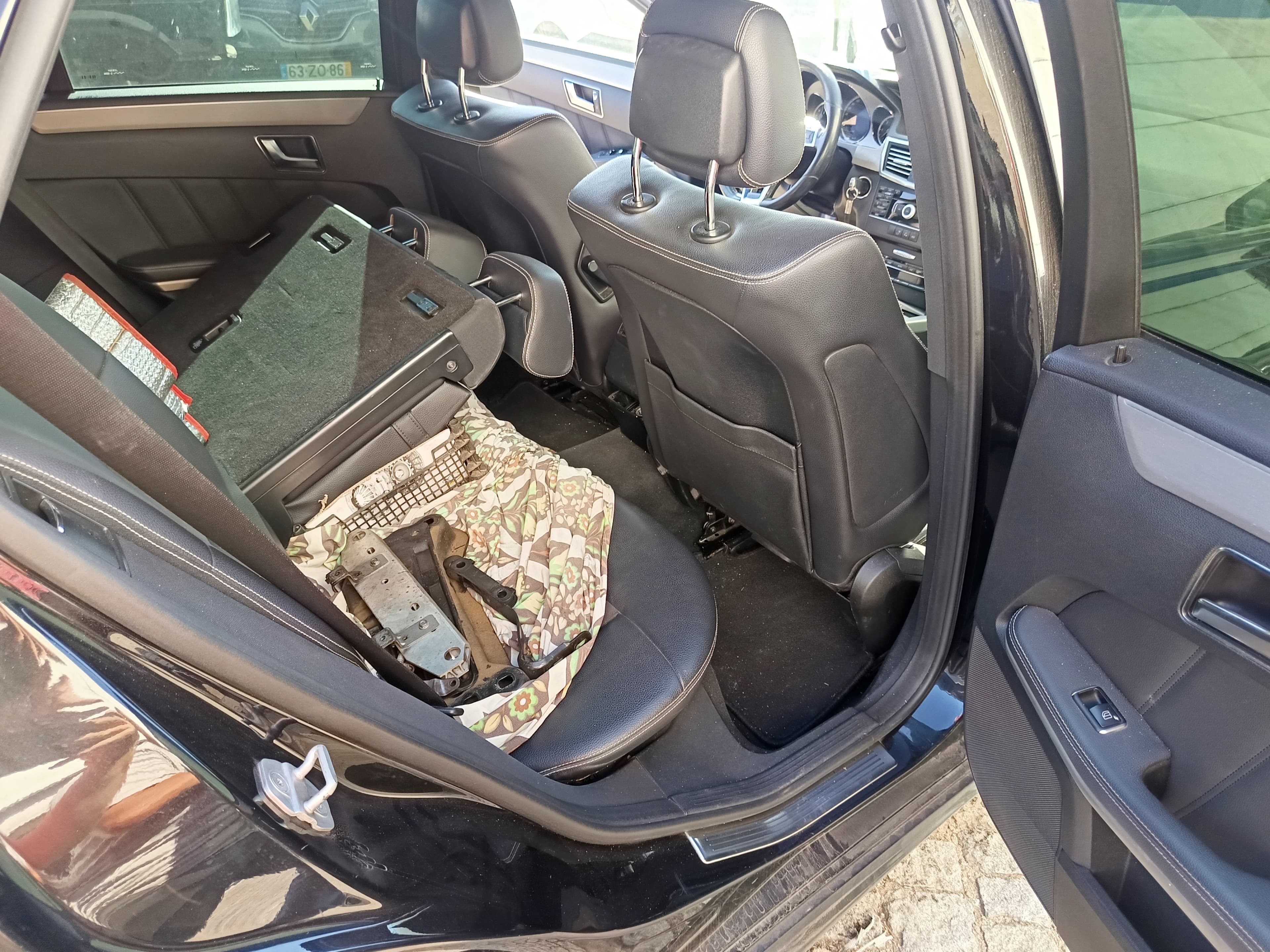 Mercedes-Benz E250 · Ano 2011 — imagem 21