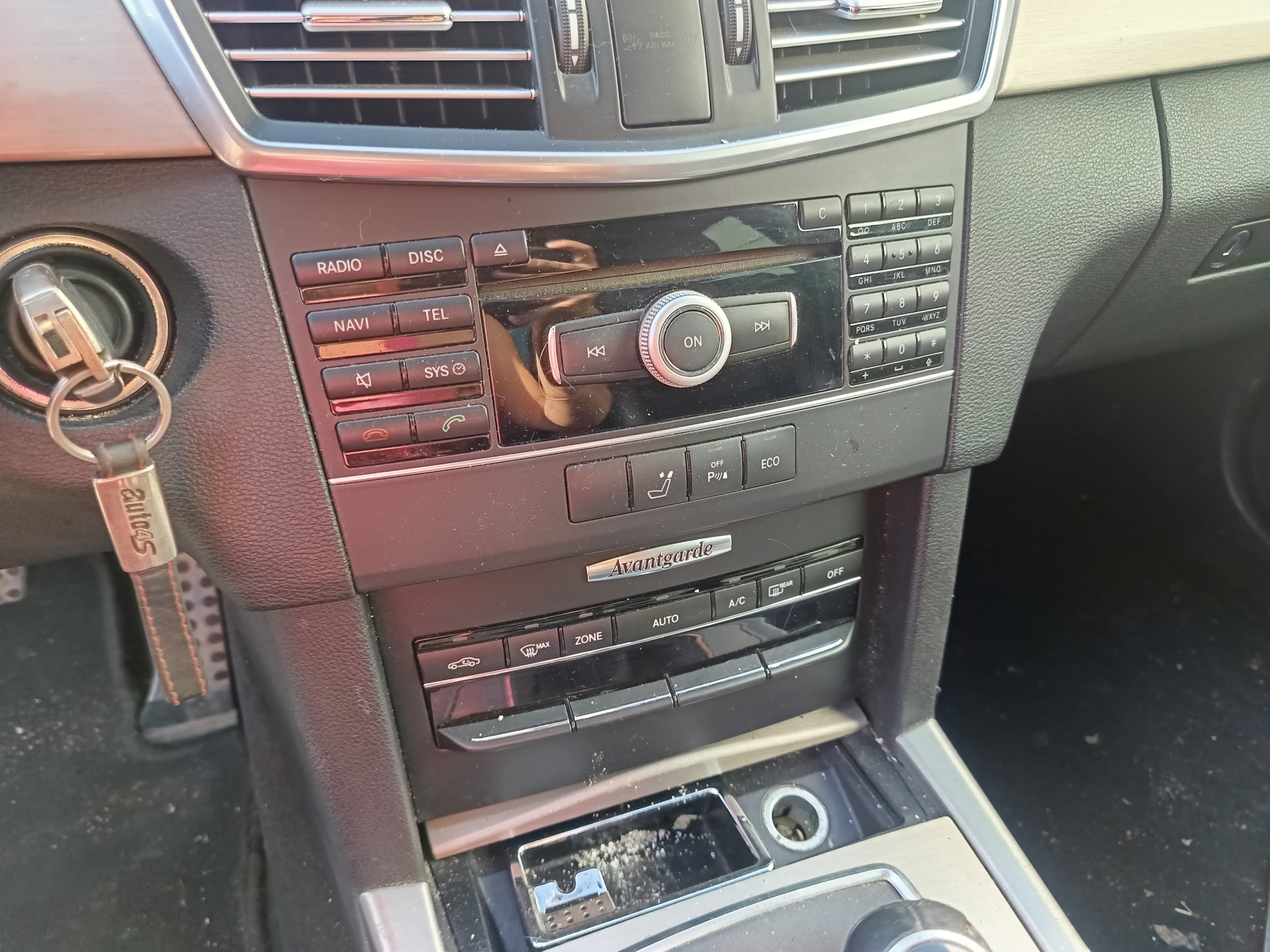 Mercedes-Benz E250 · Ano 2011 — imagem 36