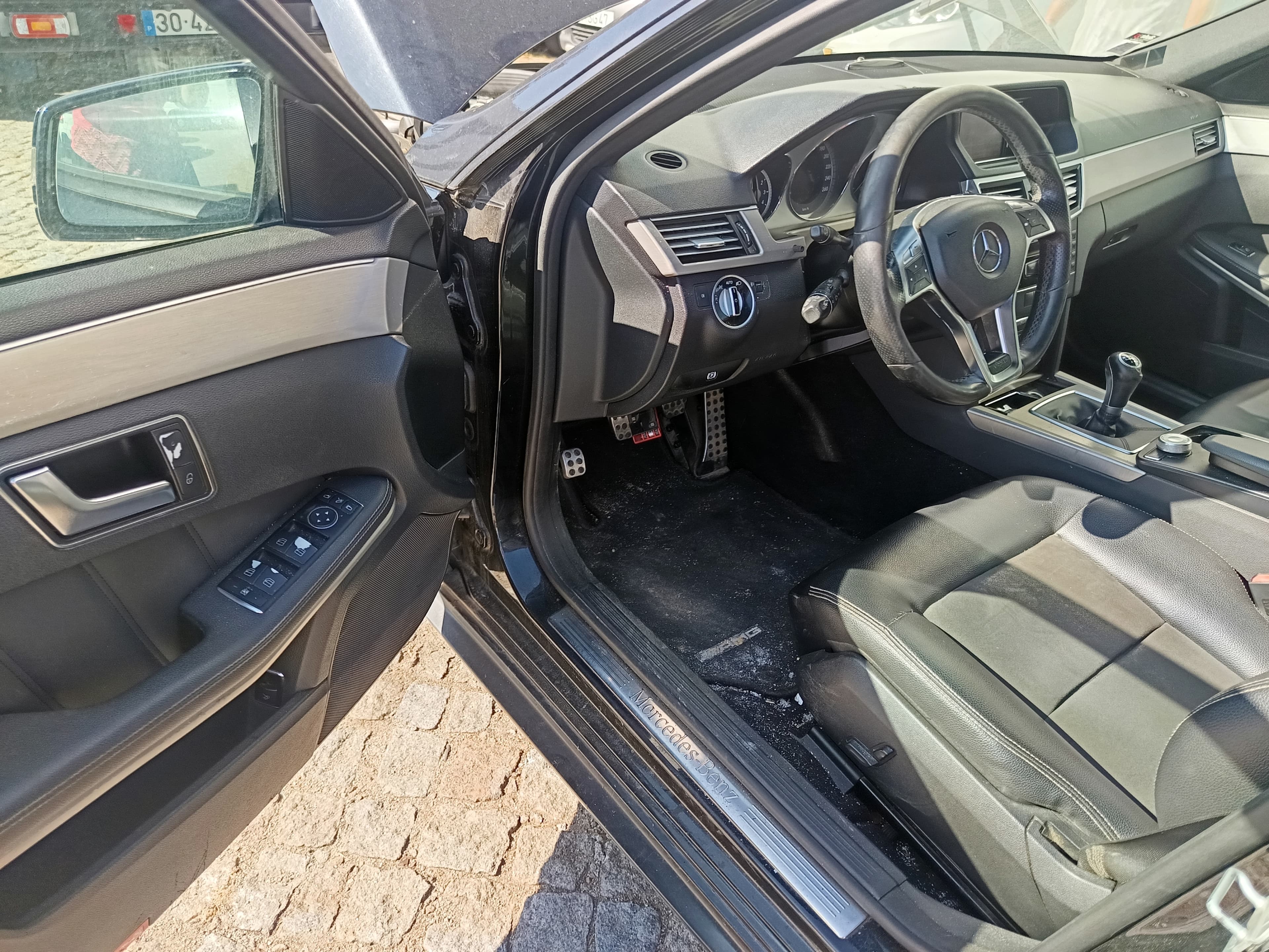Mercedes-Benz E250 · Ano 2011 — imagem 31