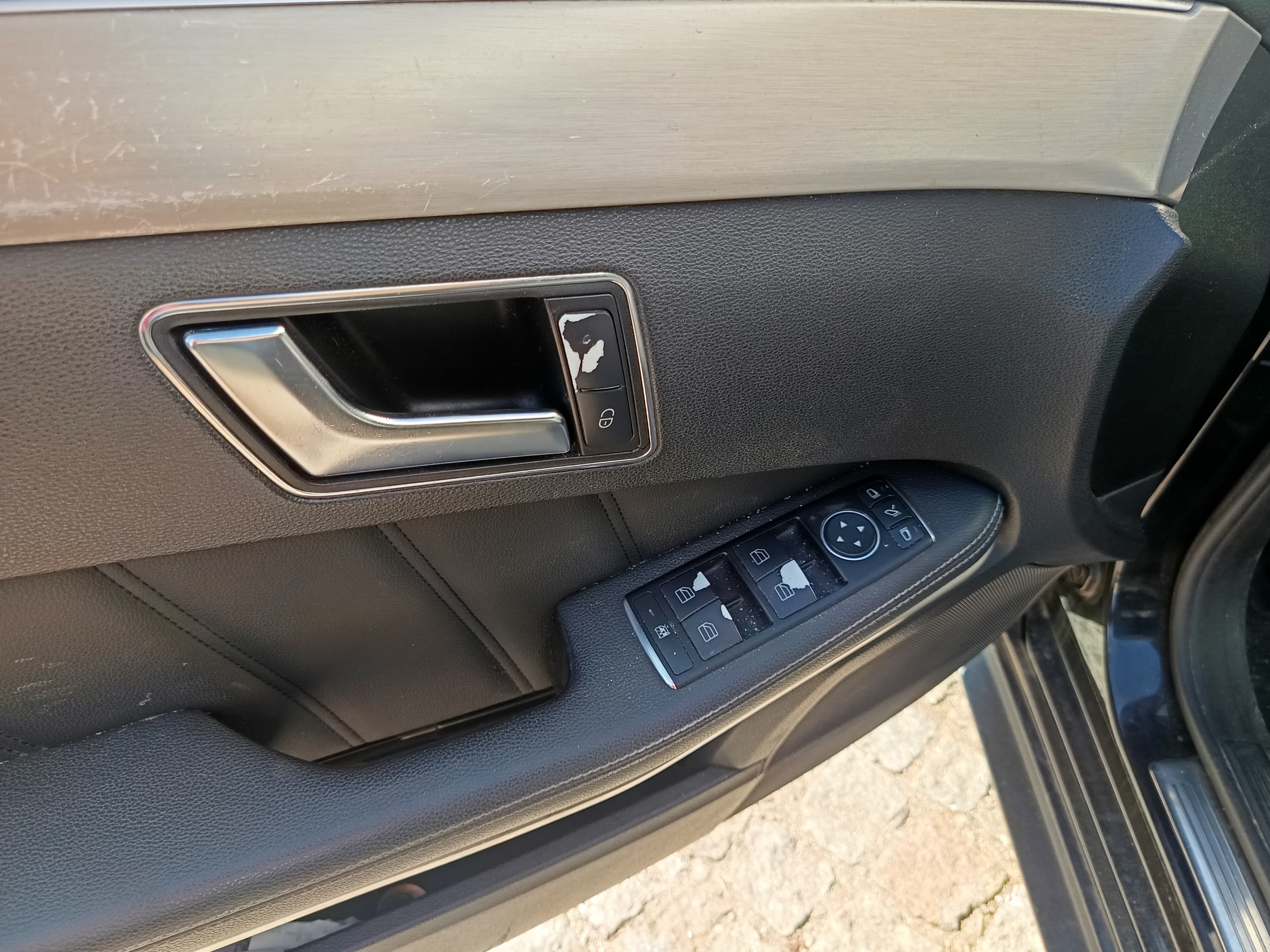 Mercedes-Benz E250 · Ano 2011 — imagem 32