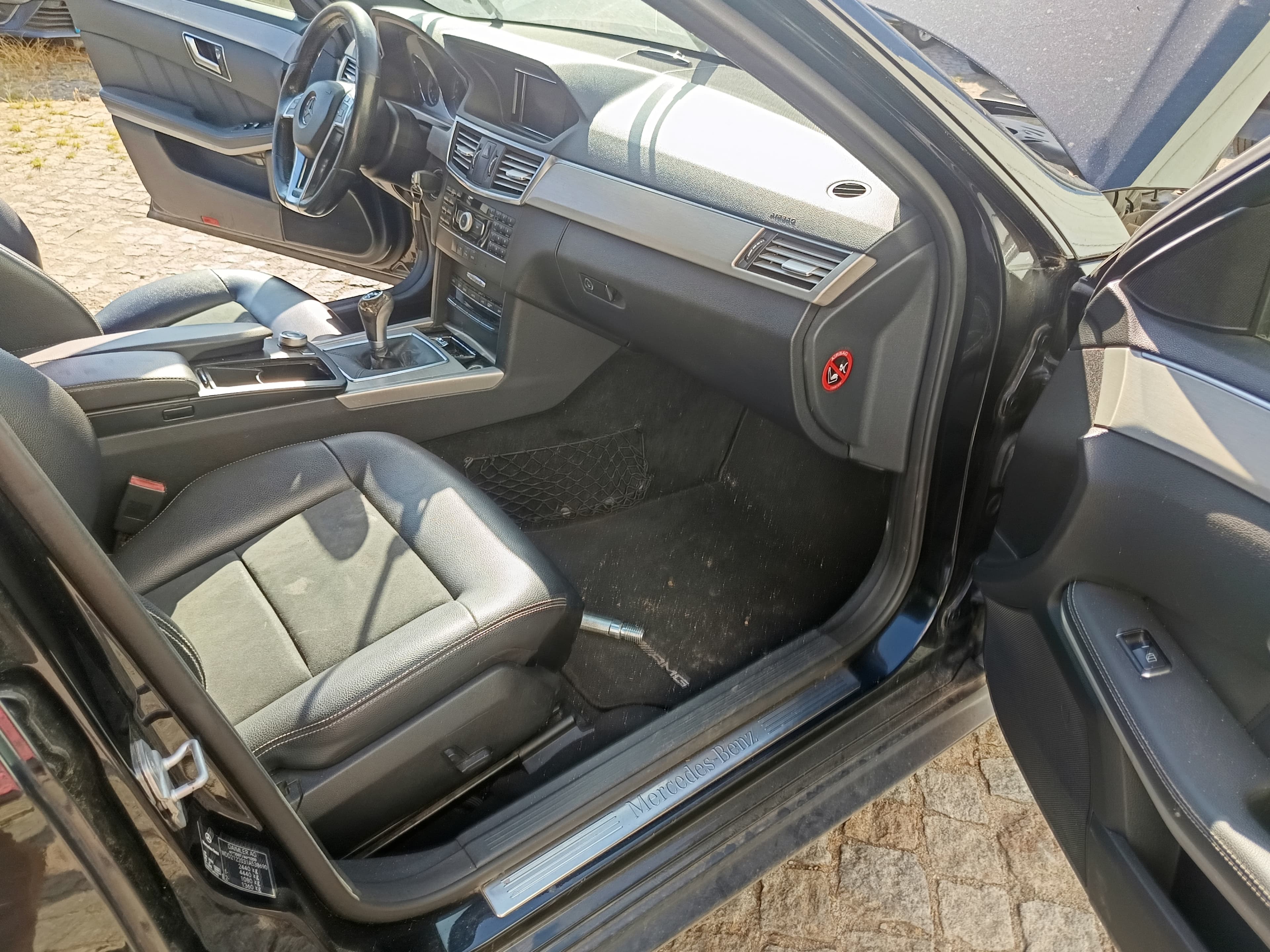 Mercedes-Benz E250 · Ano 2011 — imagem 24