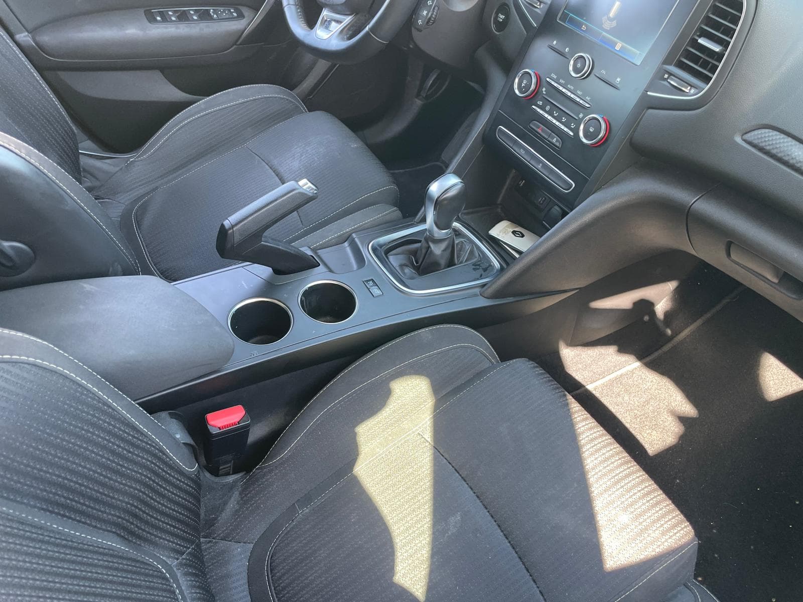 Renault Mégane · Year 2019 — image 9