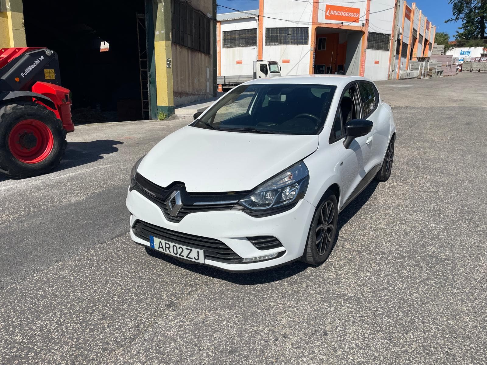 Renault Clio · Ano 2018 — imagen 1