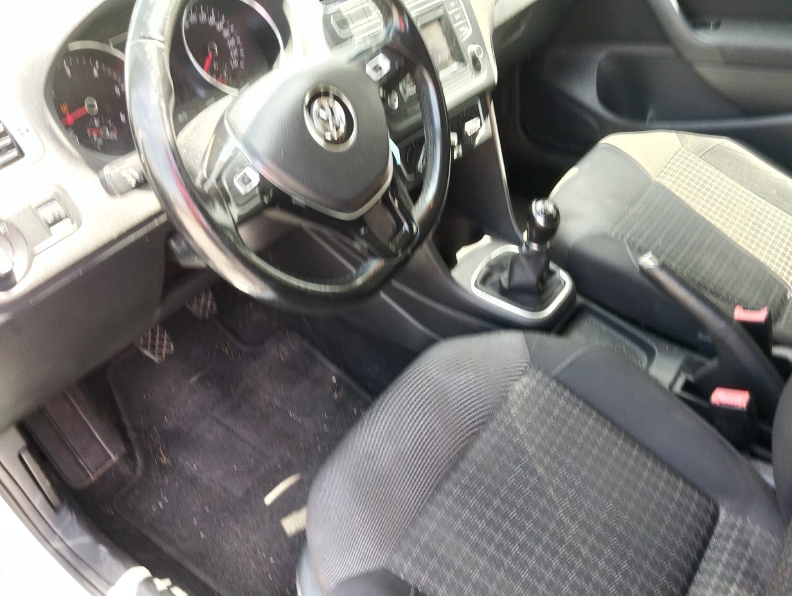 Volkswagen Polo · Ano 2017 — image 20