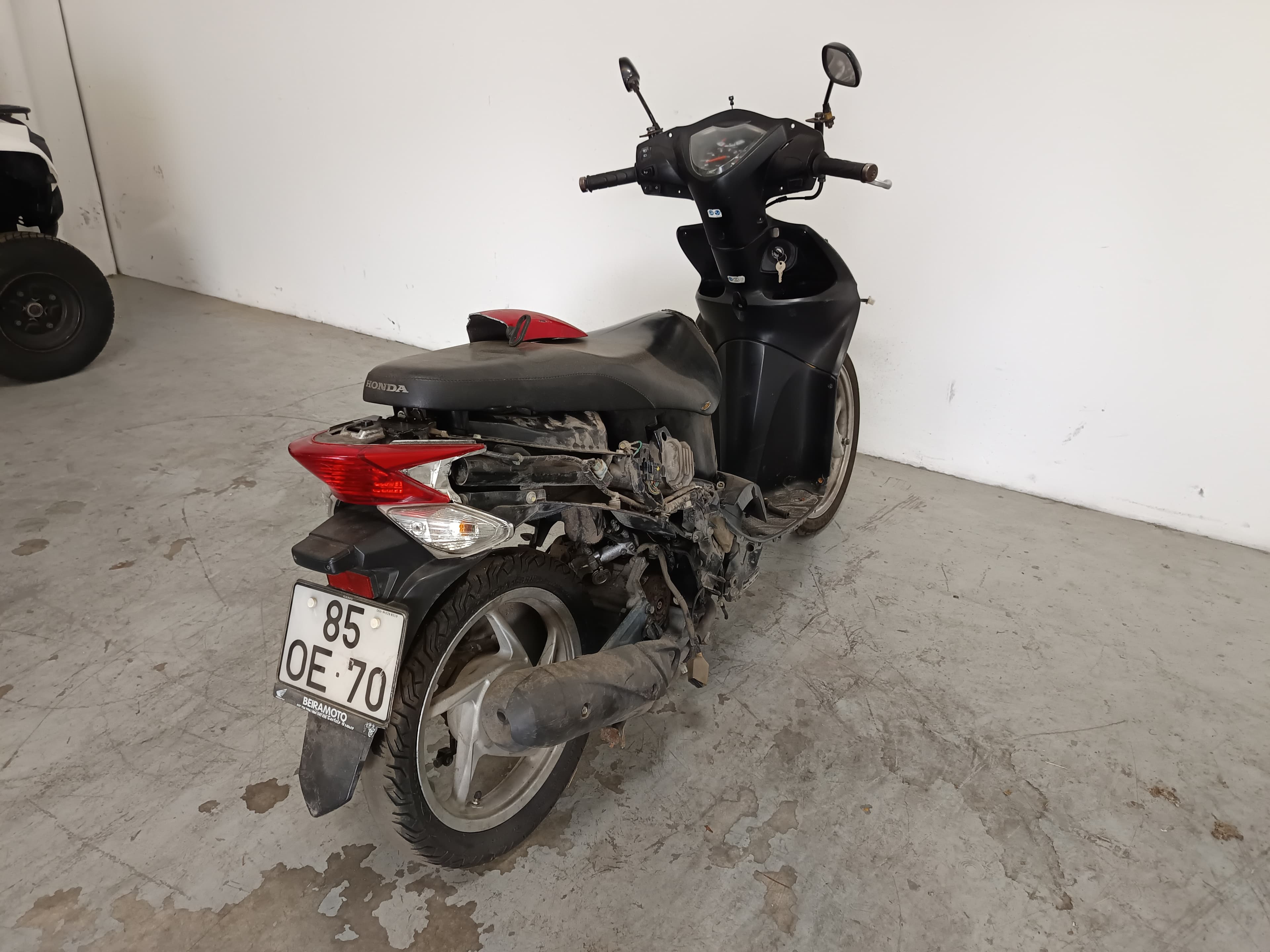 HONDA Vision NSC 110 · Ano 2013 — imagen 3