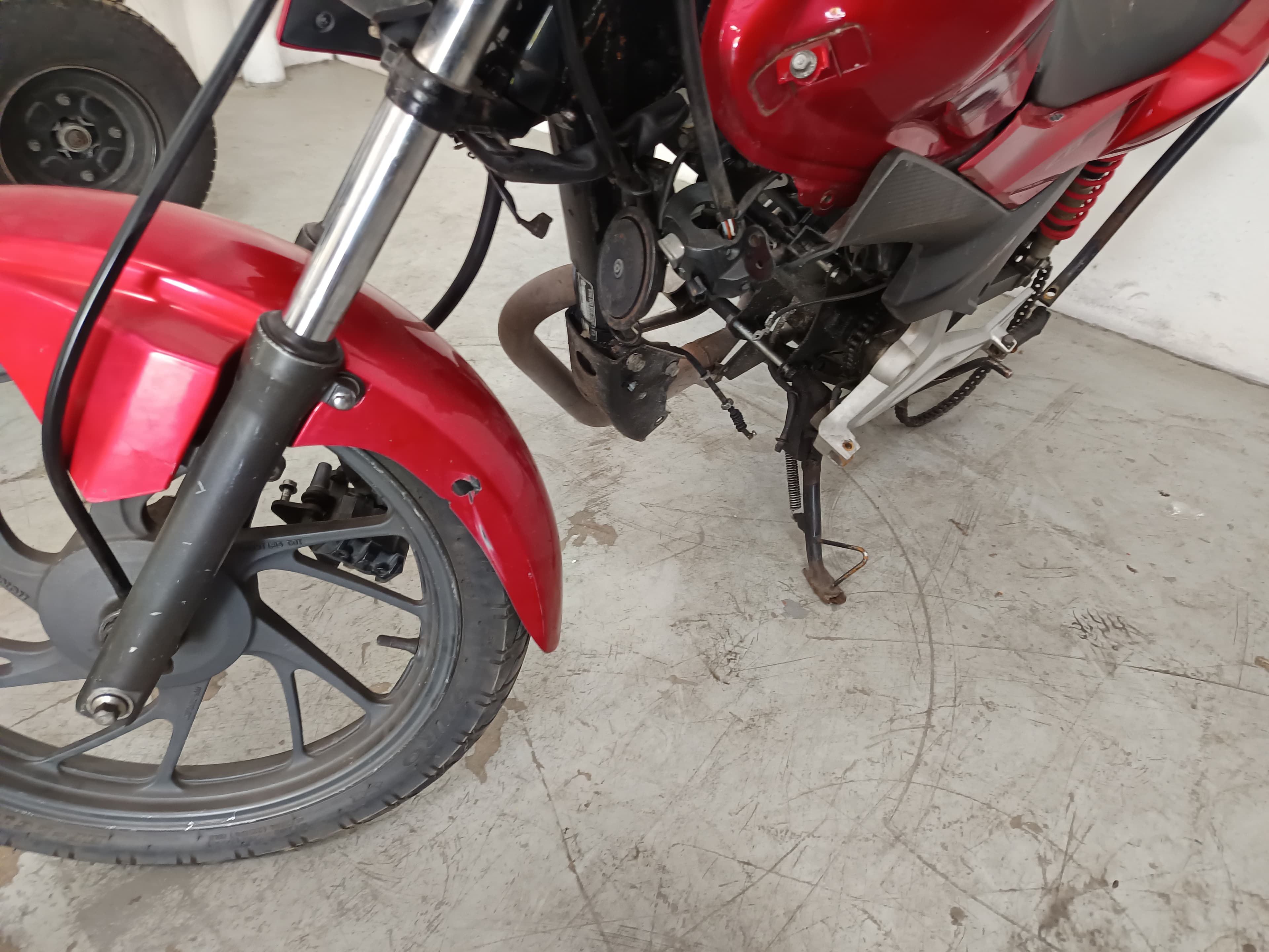 HONDA CB 125 F · Ano 2015 — image 12