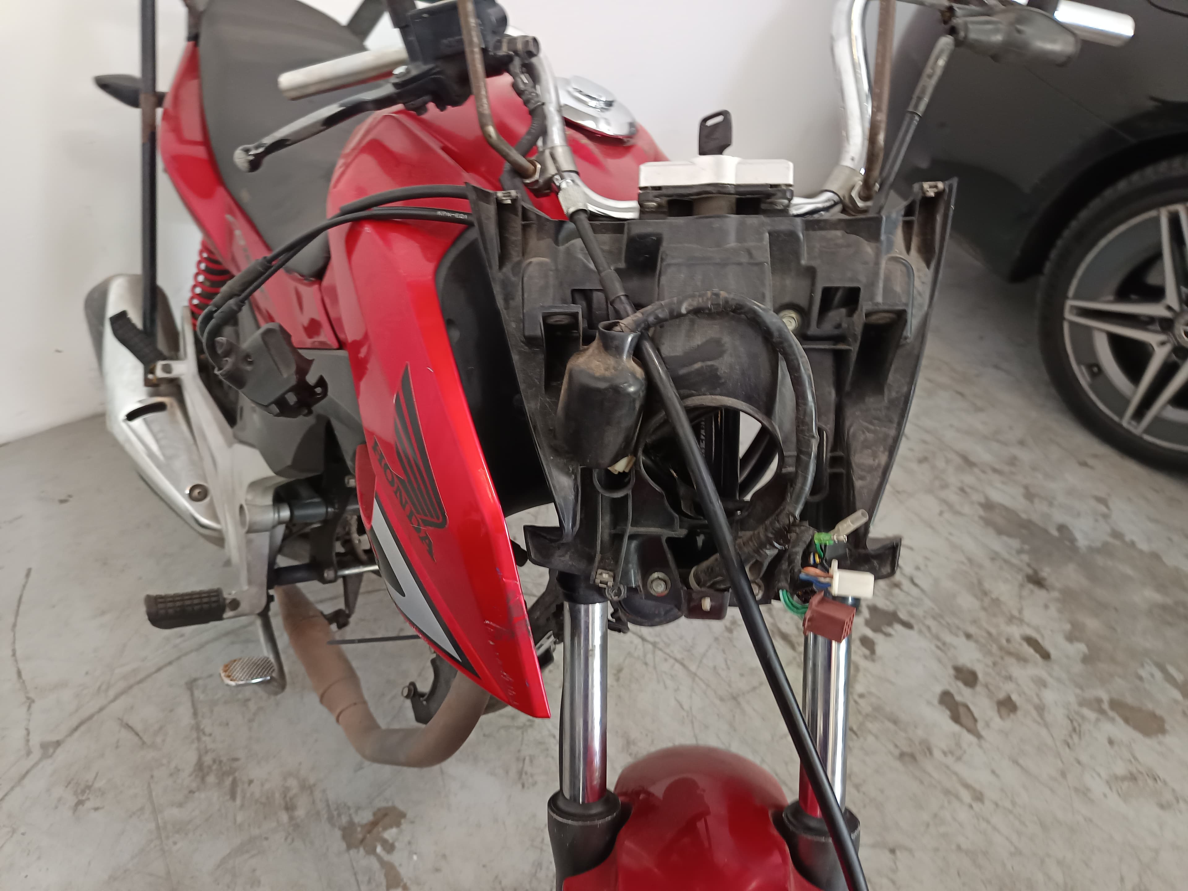 HONDA CB 125 F · Ano 2015 — image 11