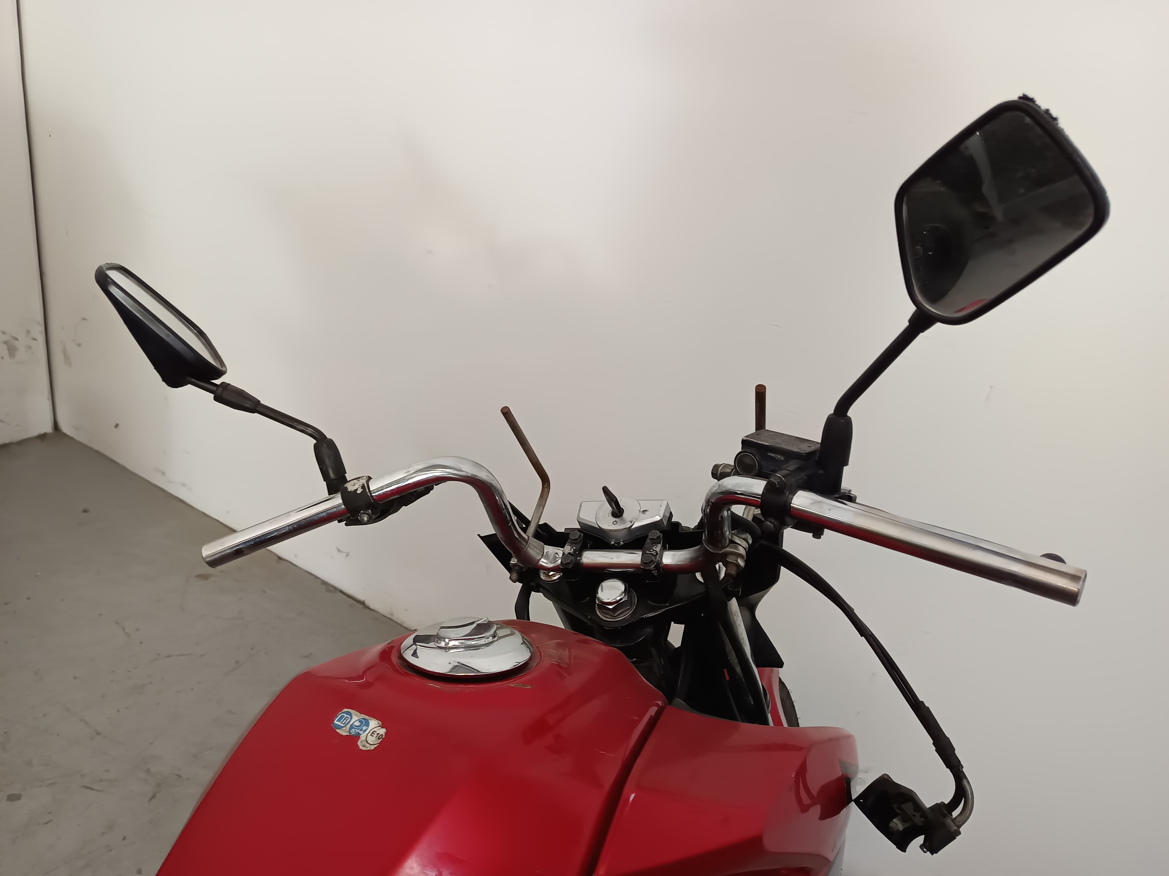 HONDA CB 125 F · Ano 2015 — image 8