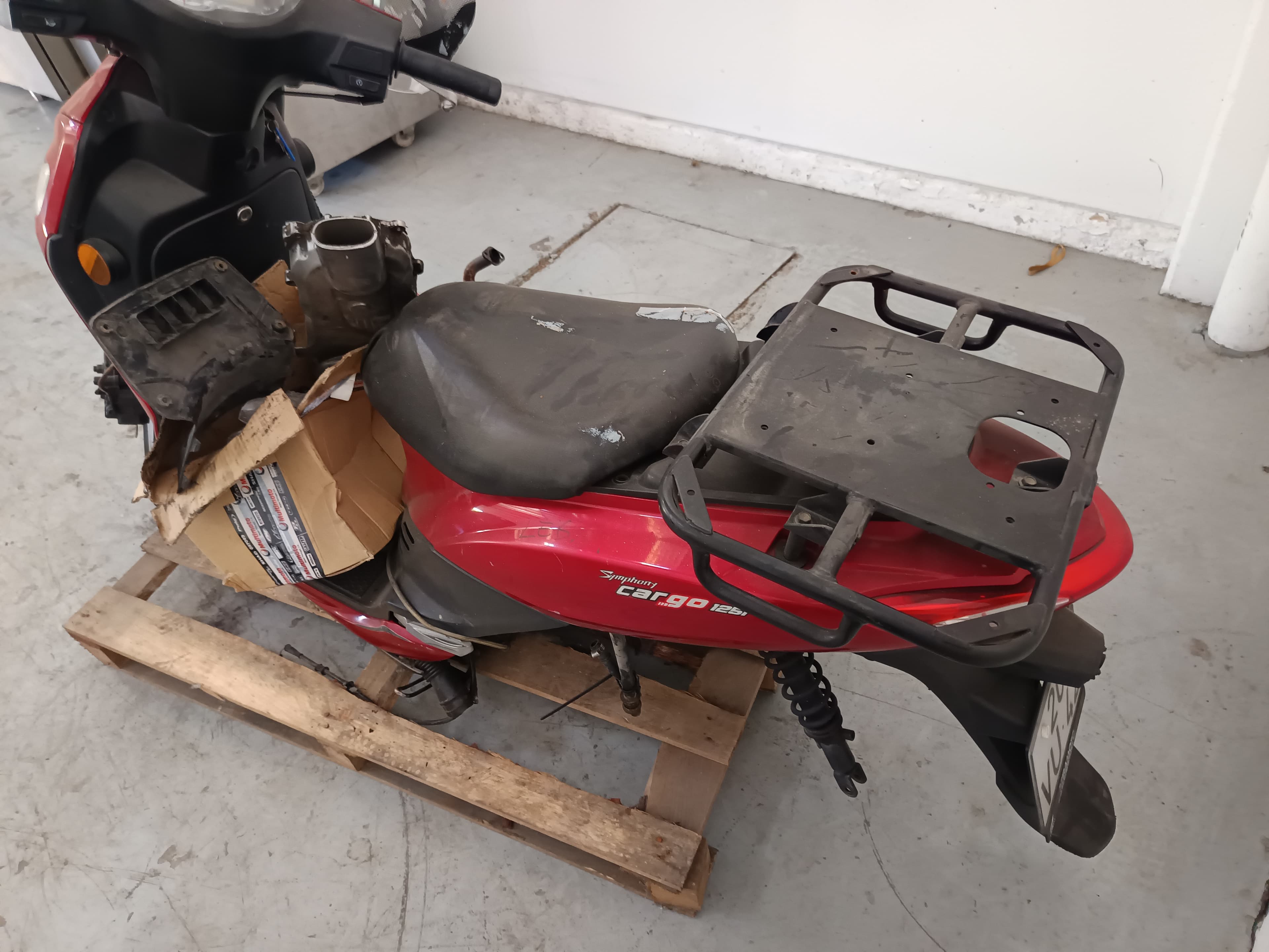 SYM Symphony Cargo 125 · Año 2018 — imagen 9