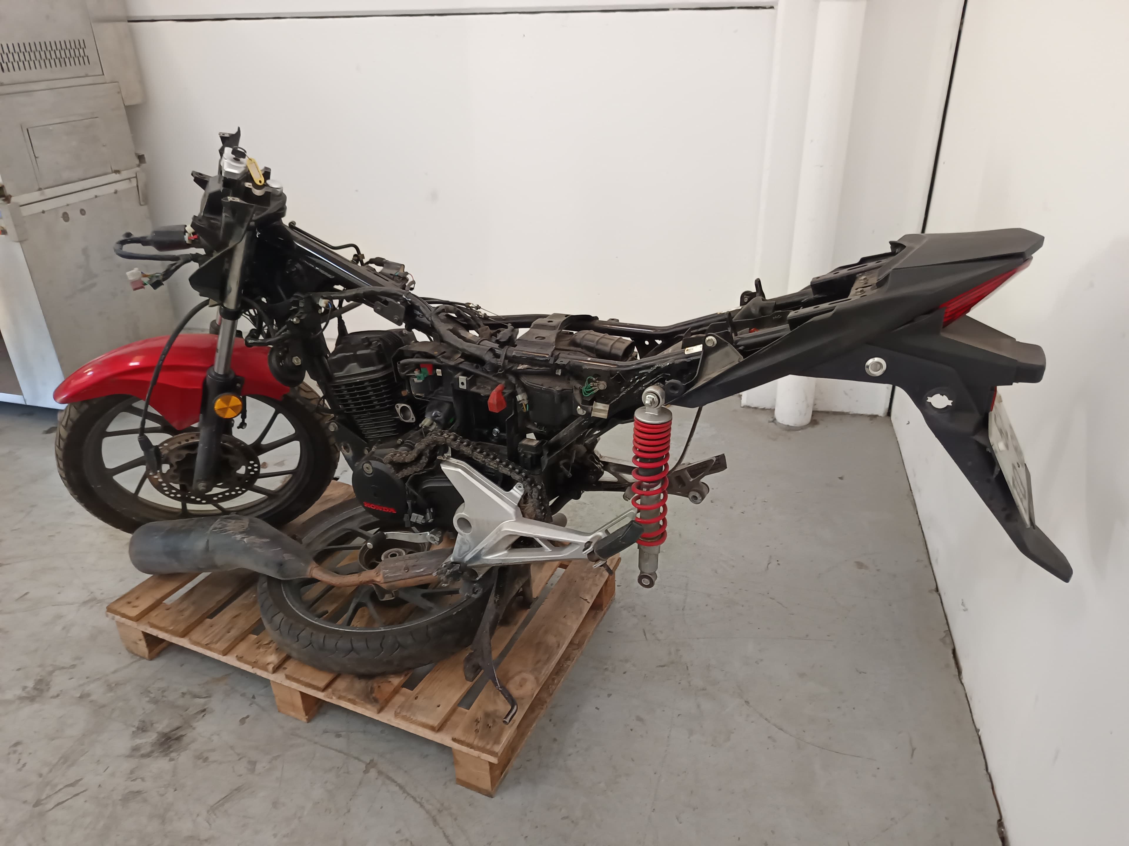 HONDA CB 125 F · Ano 2017 — imagem 4