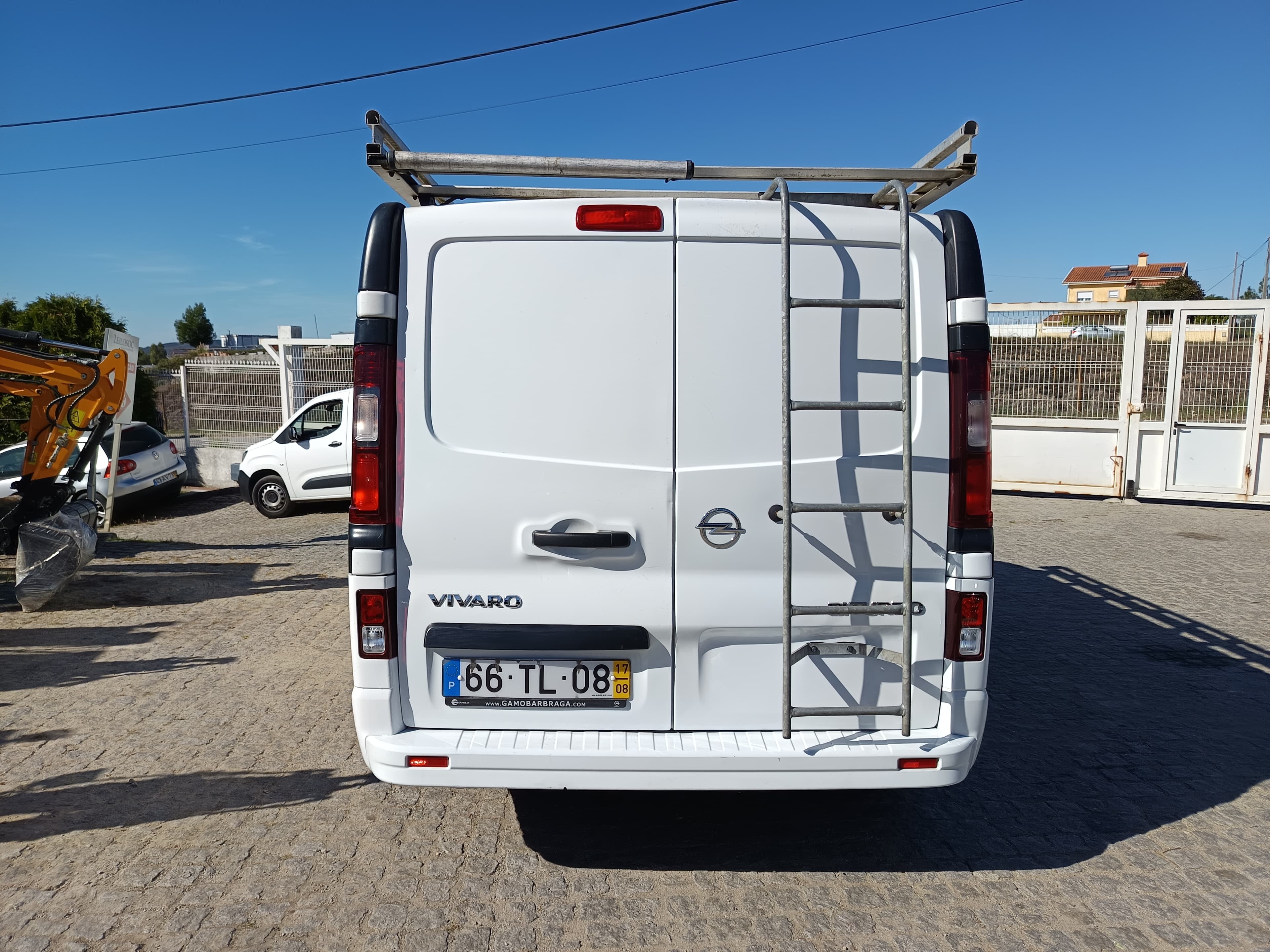 Opel Vívaro 1.6 CDTI · Ano 2017 — imagem 5