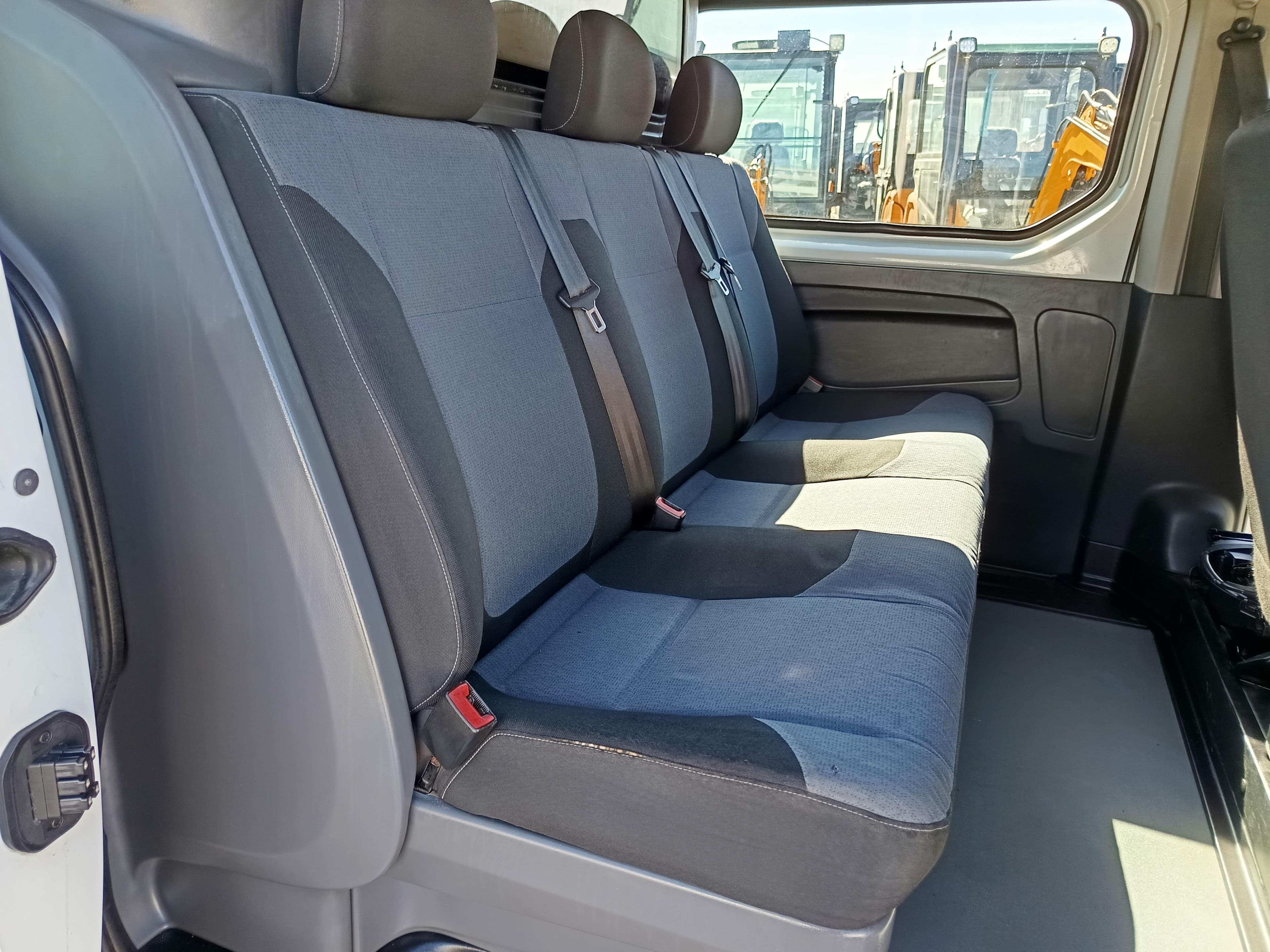 Opel Vívaro 1.6 CDTI · Ano 2017 — imagem 25