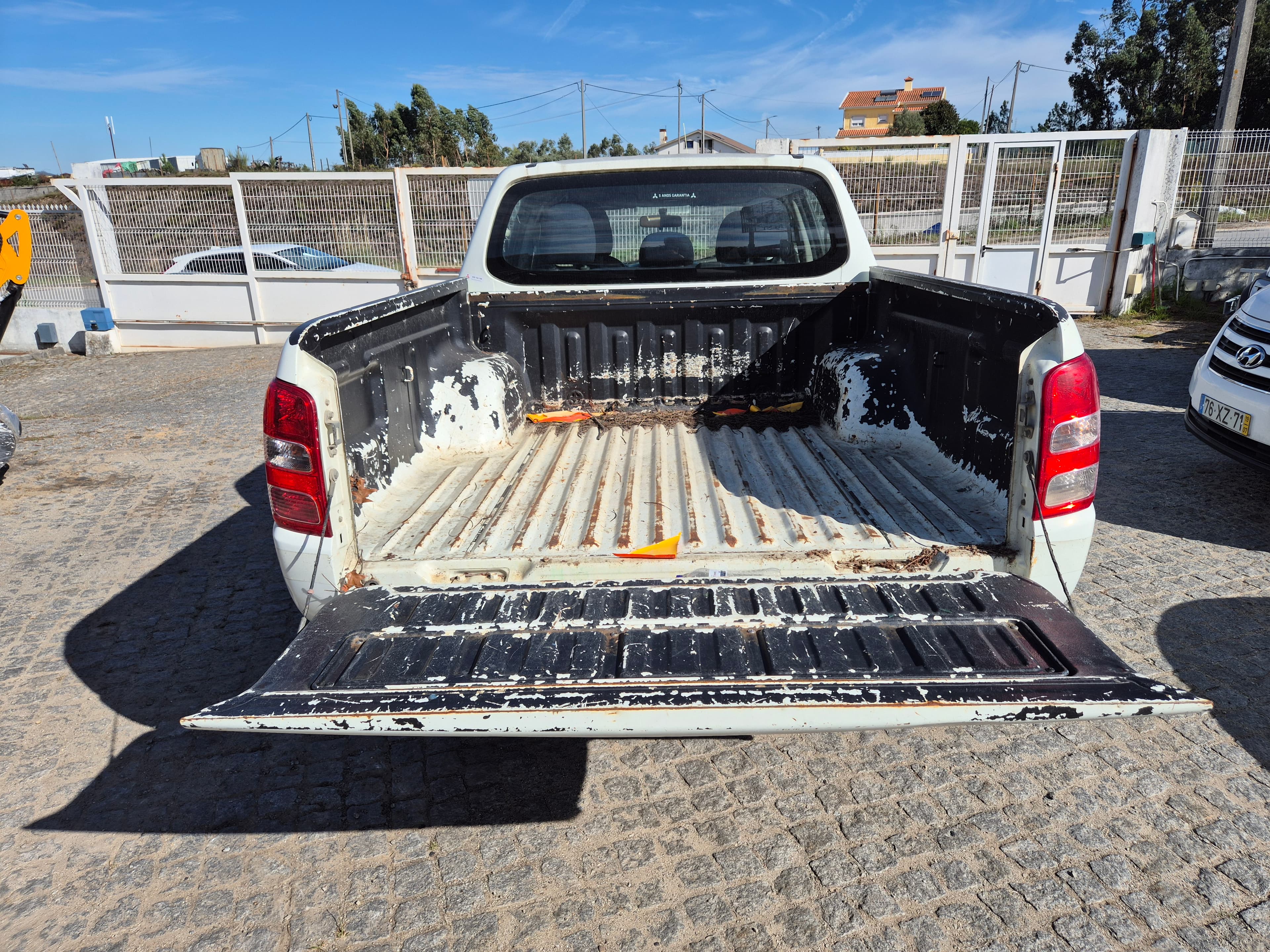 Mitsubishi L200 · Ano 2020 — imagem 7