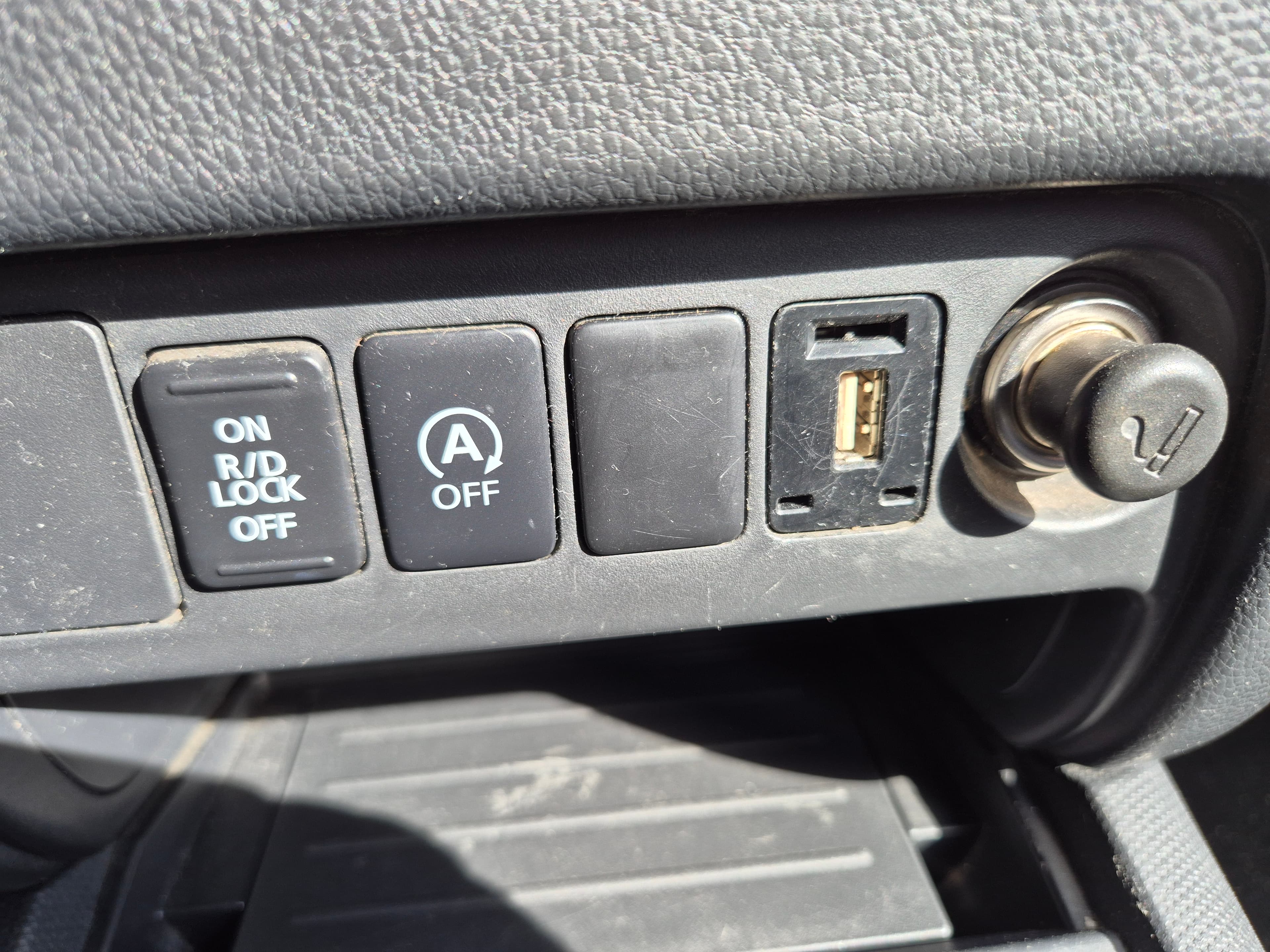 Mitsubishi L200 · Ano 2020 — imagem 42