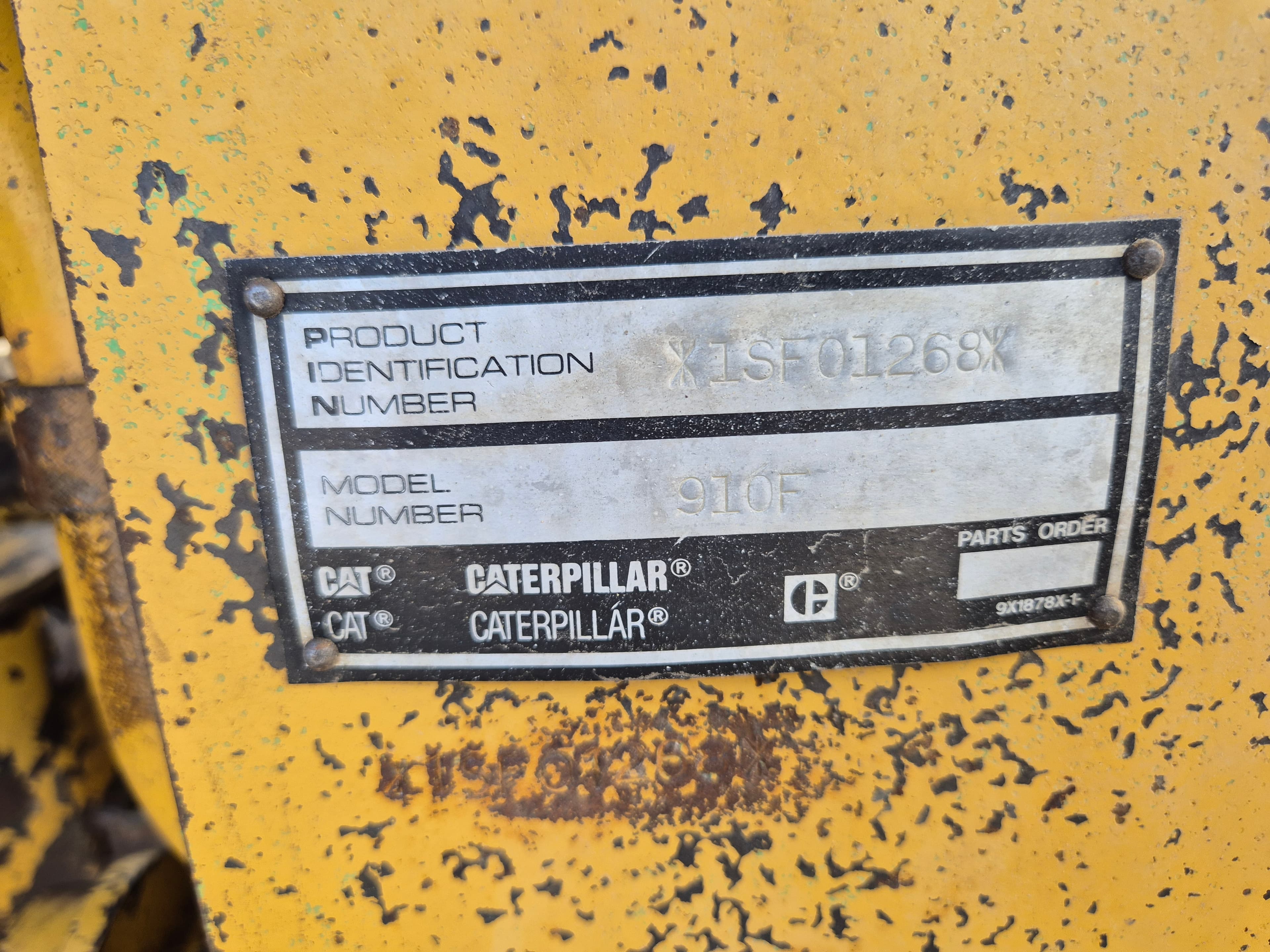 Pá Carregadora CAT 910 F — imagen 20