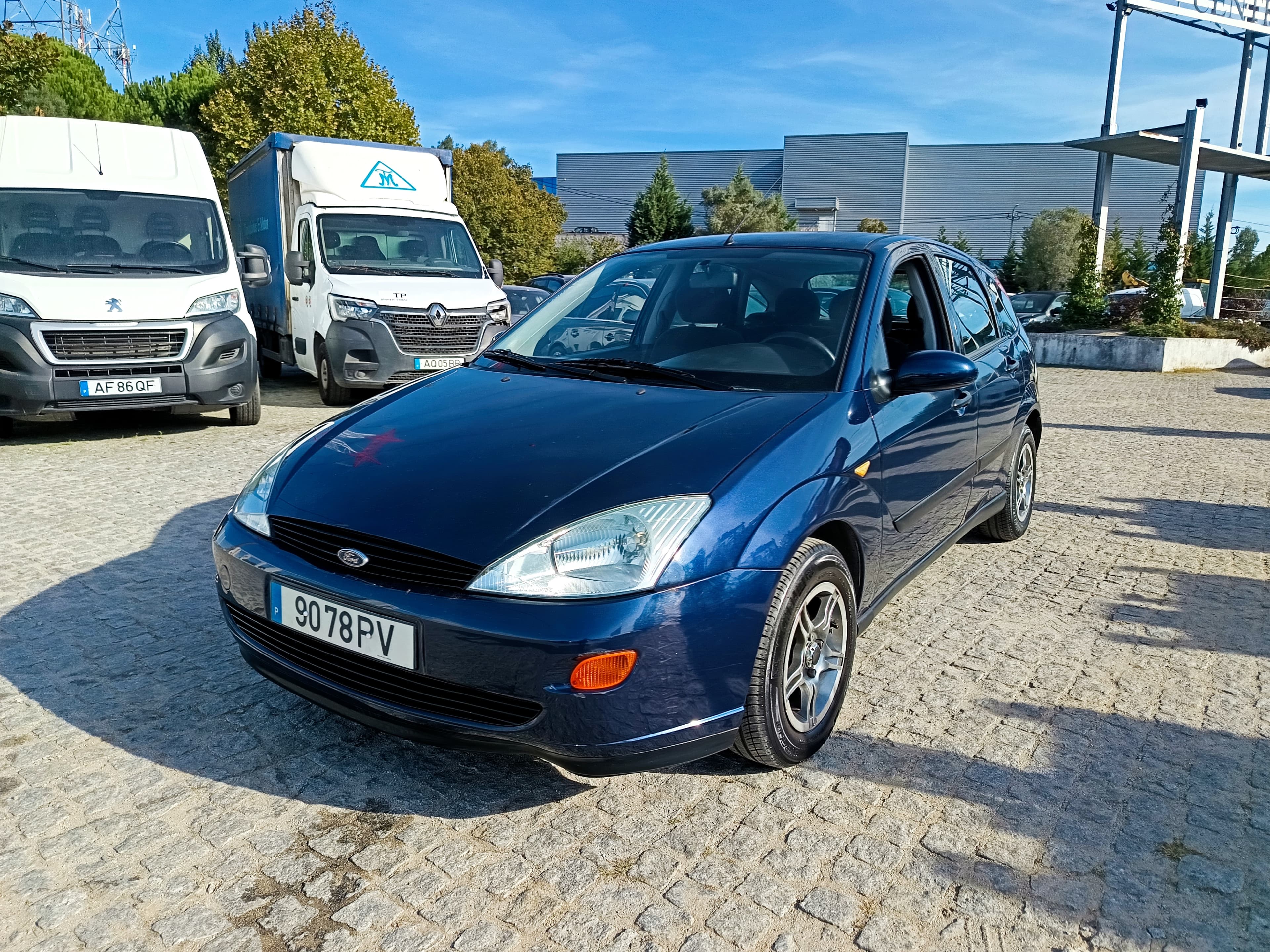 Ford Focus · Ano 2000 — image 1