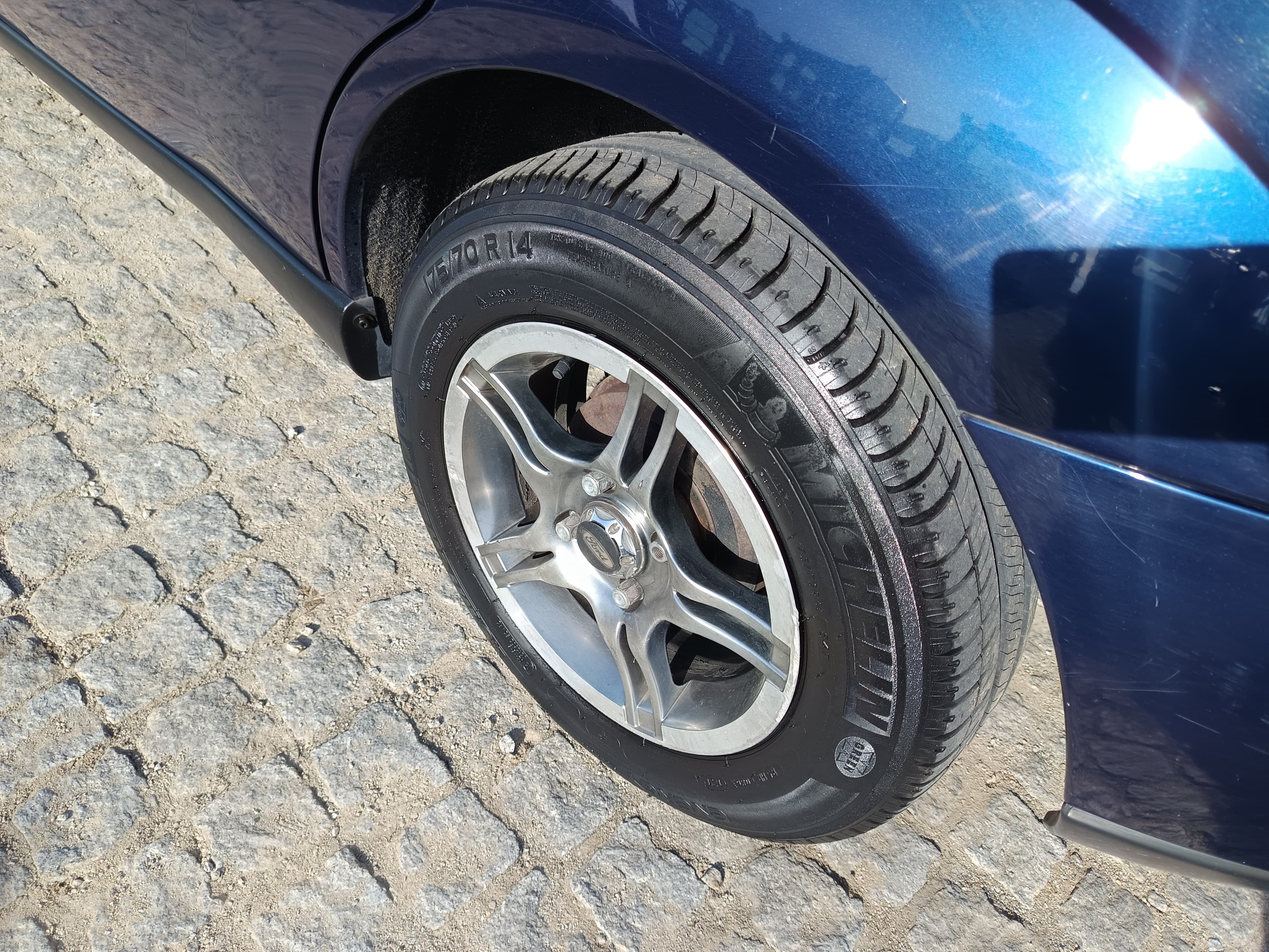 Ford Focus · Ano 2000 — image 12