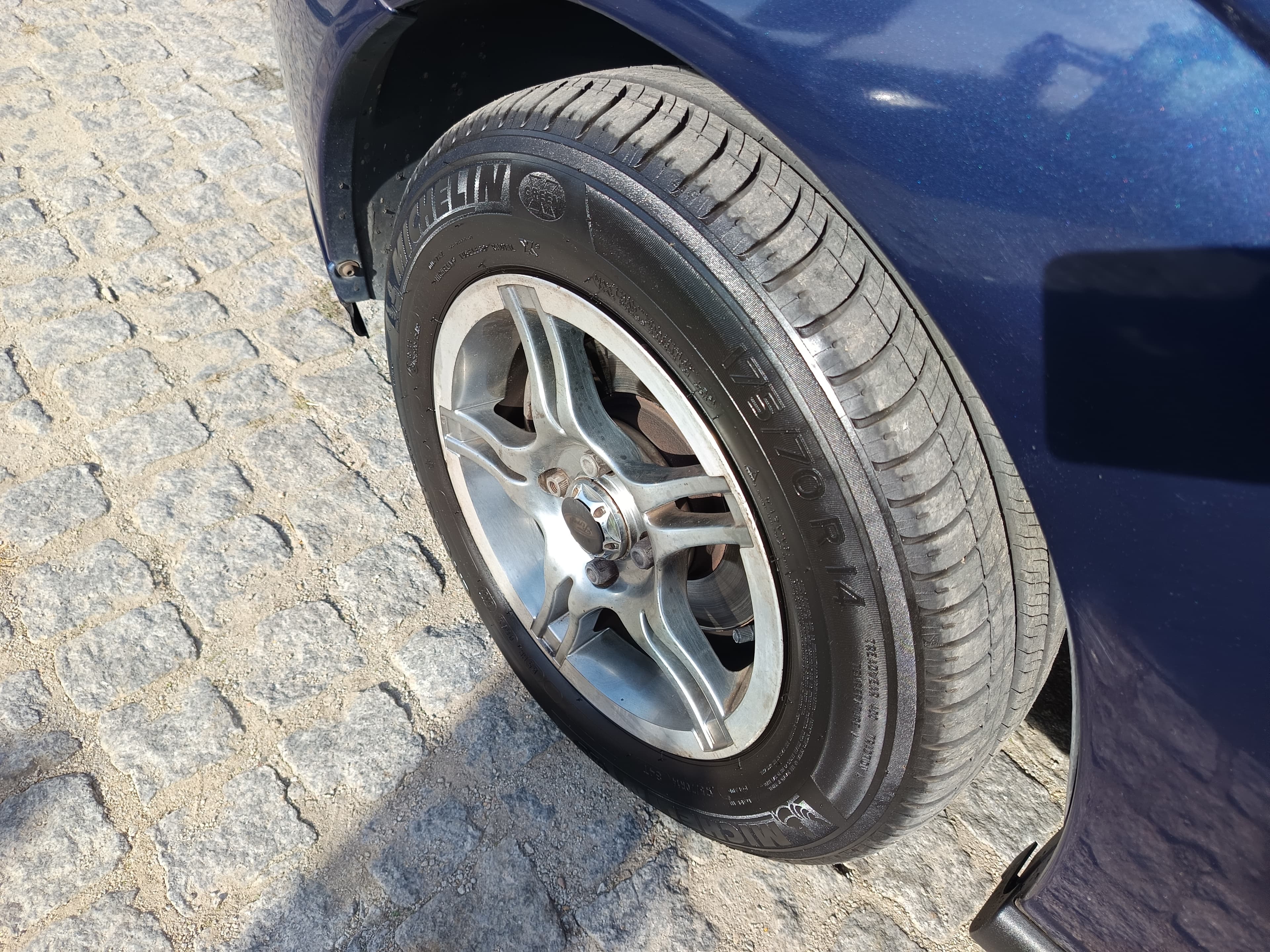 Ford Focus · Ano 2000 — image 14