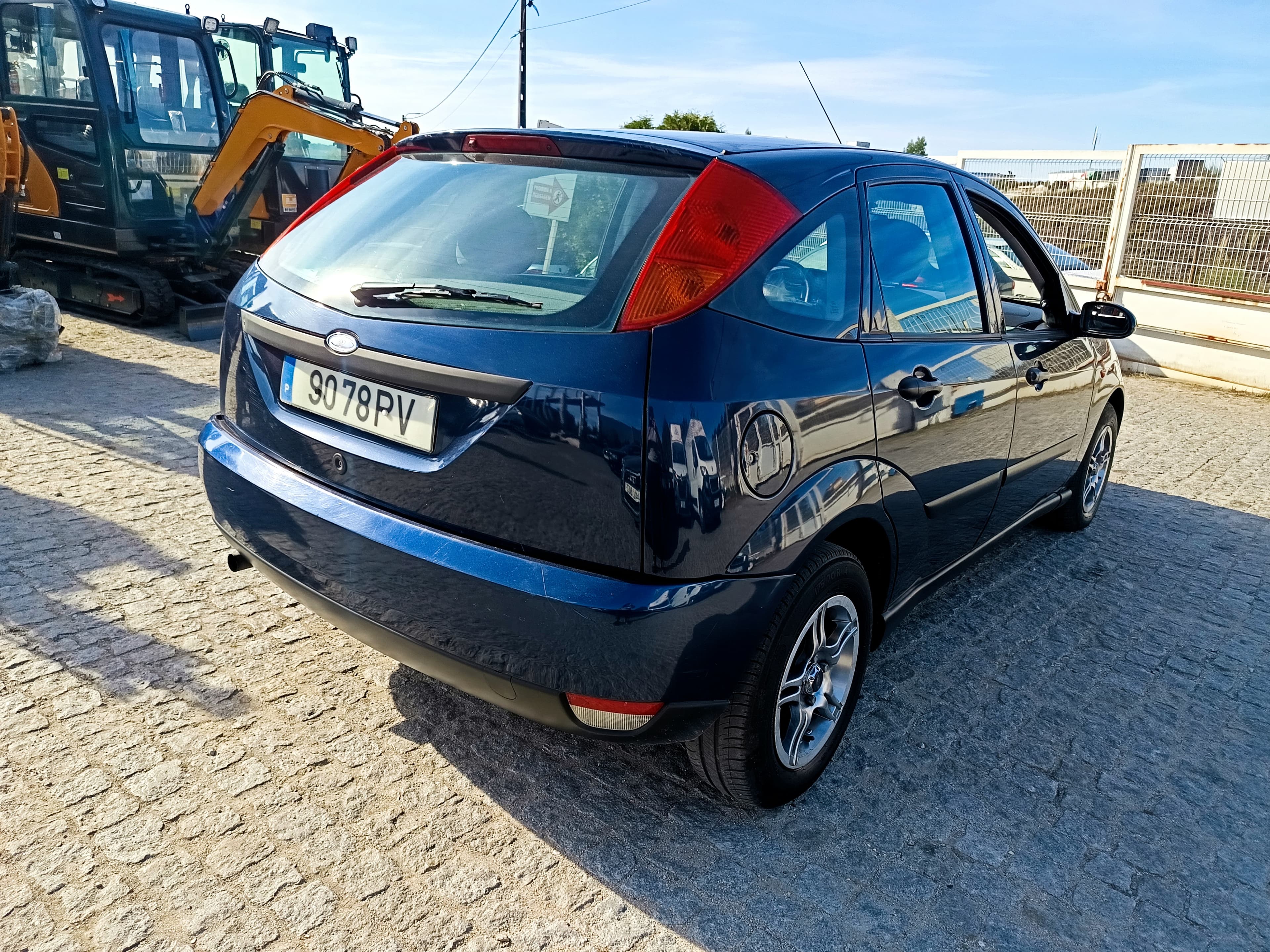 Ford Focus · Ano 2000 — image 4