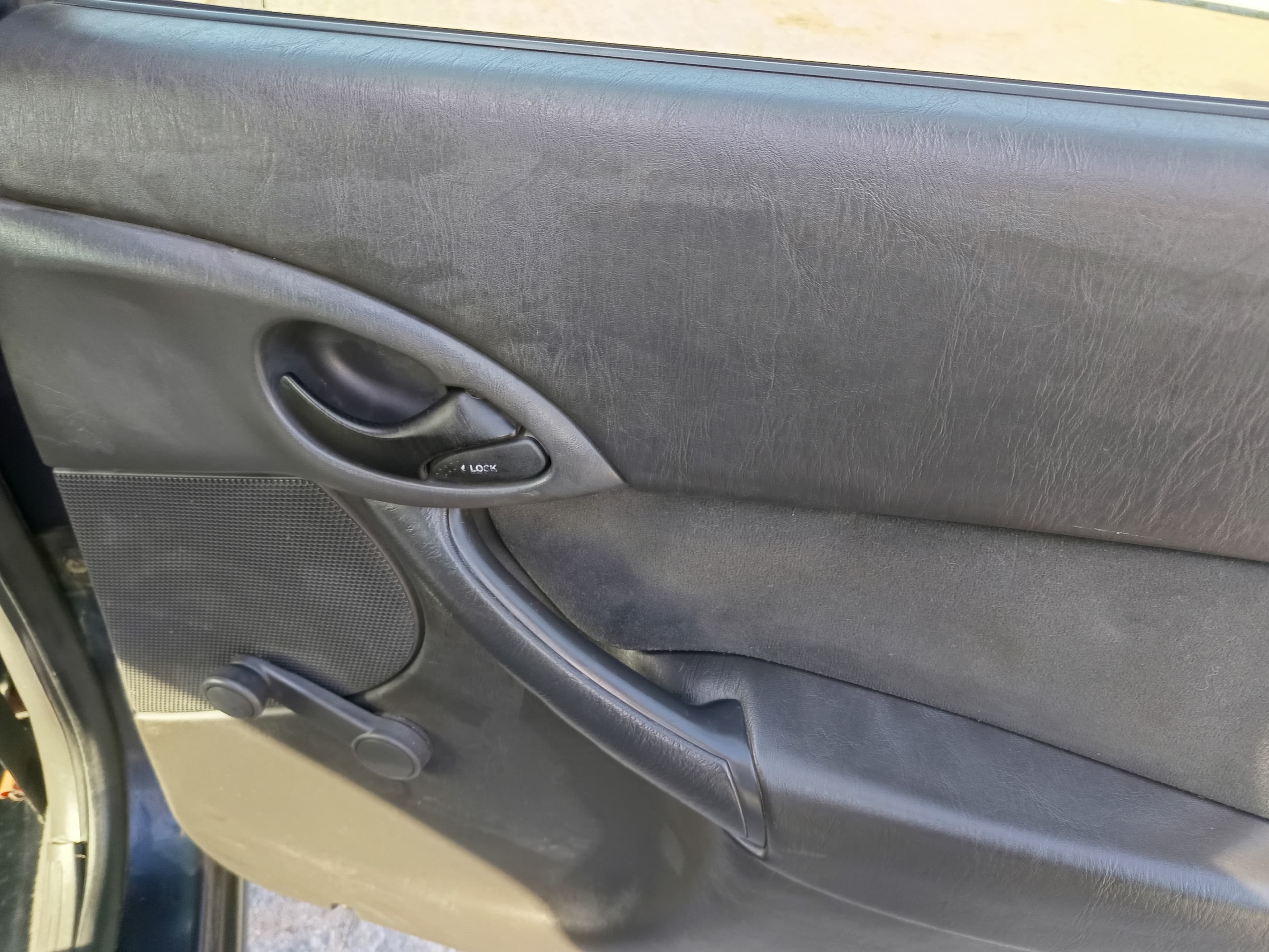Ford Focus · Ano 2000 — image 23