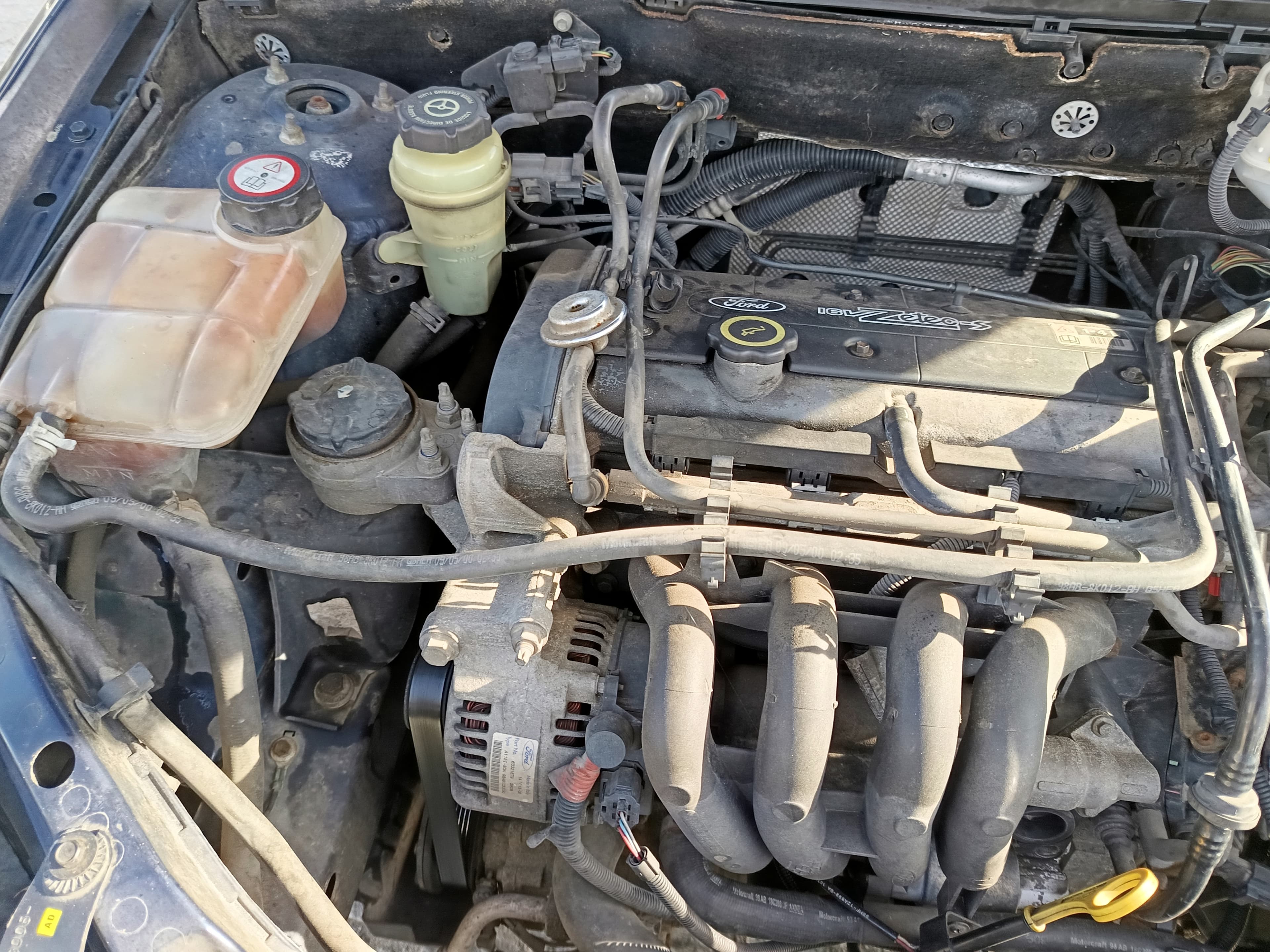 Ford Focus · Ano 2000 — image 17