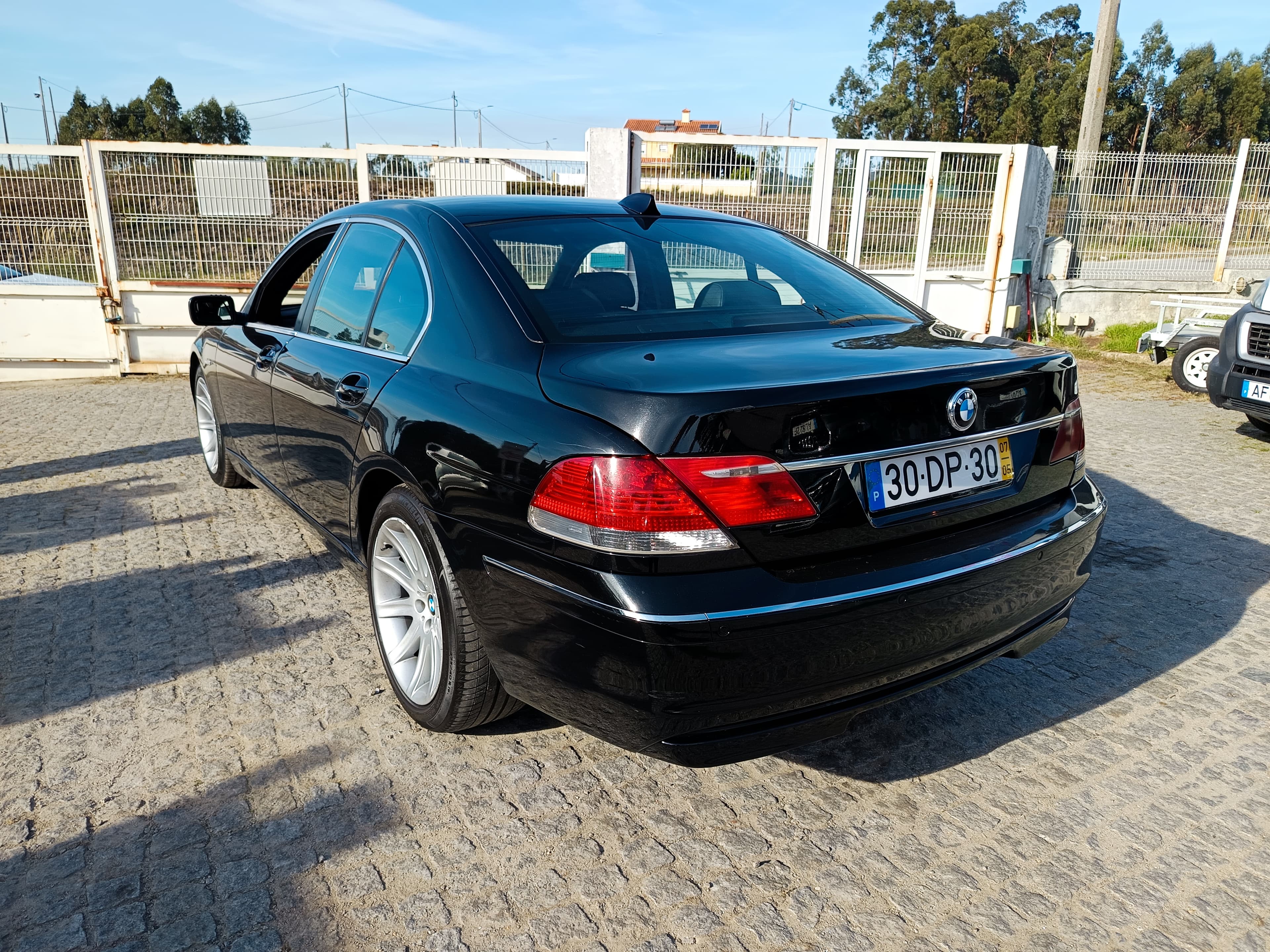 BMW 730d · Ano 2007 — imagem 7