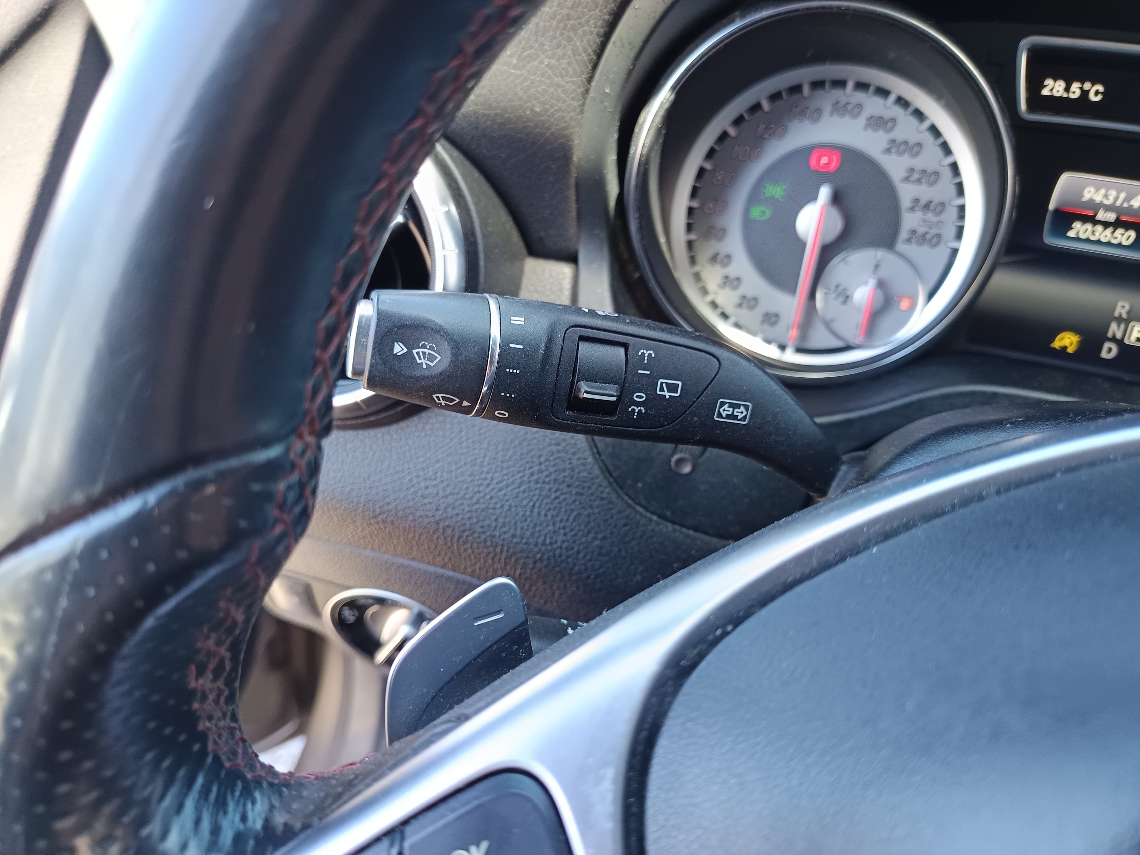 Mercedes-Benz CLA 200 CDI  · Ano 2016 — imagem 46