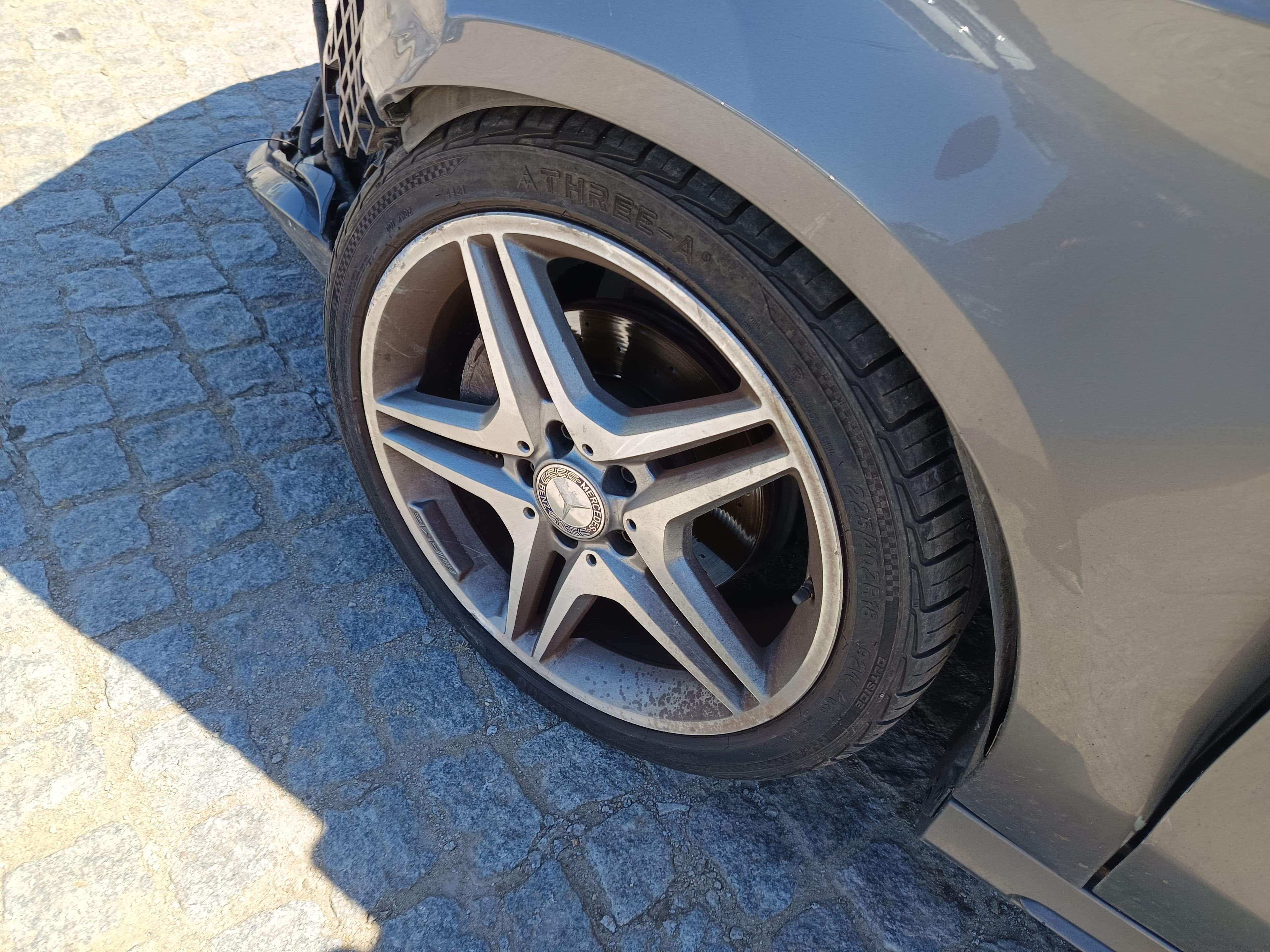 Mercedes-Benz CLA 200 CDI  · Ano 2016 — imagem 9