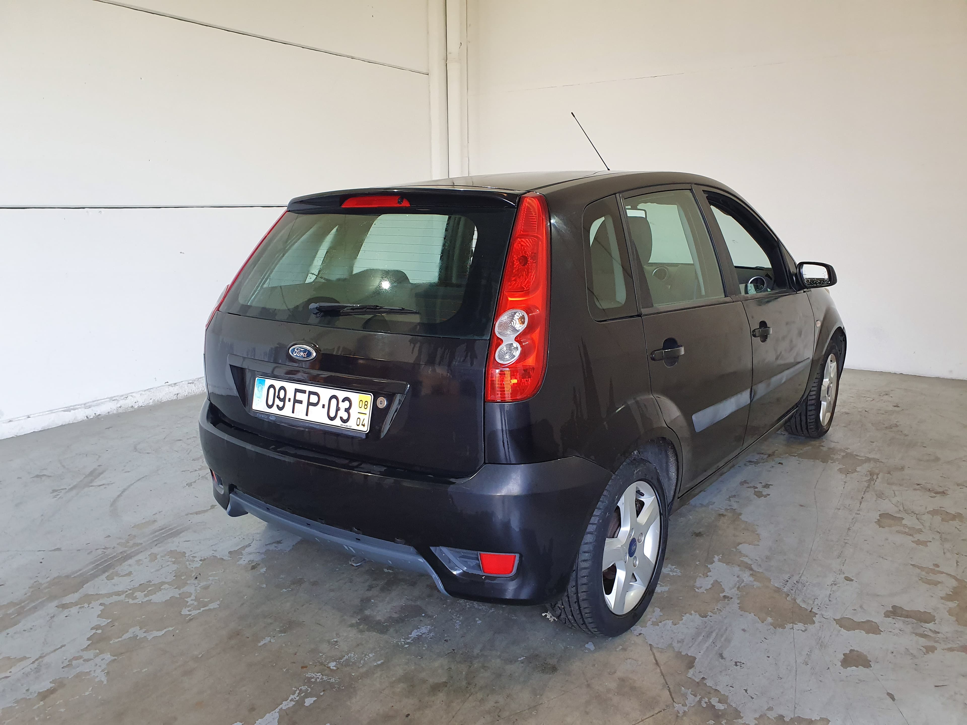 Ford Fiesta · Ano 2008 — imagem 4