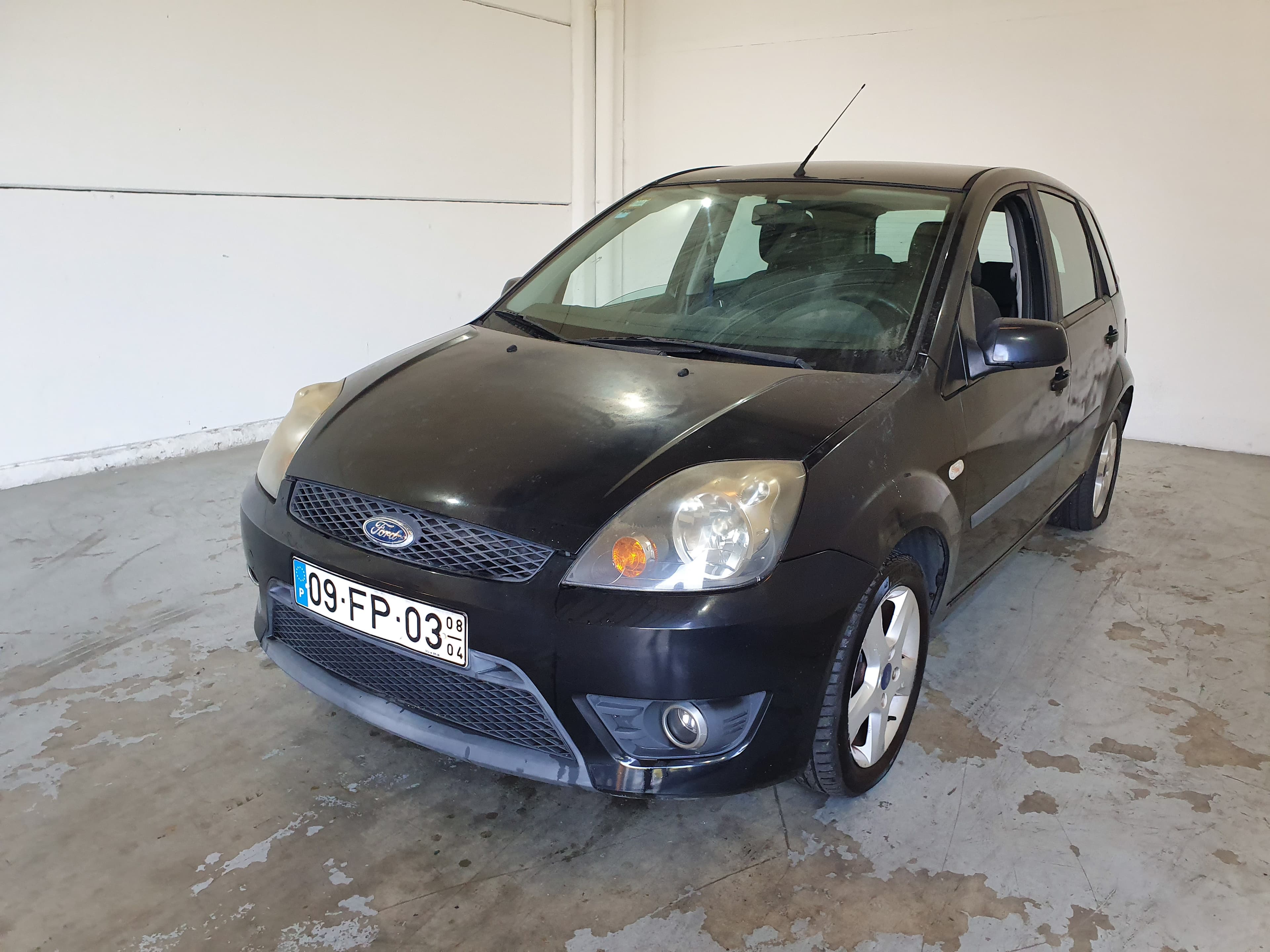 Ford Fiesta · Ano 2008 — imagem 3