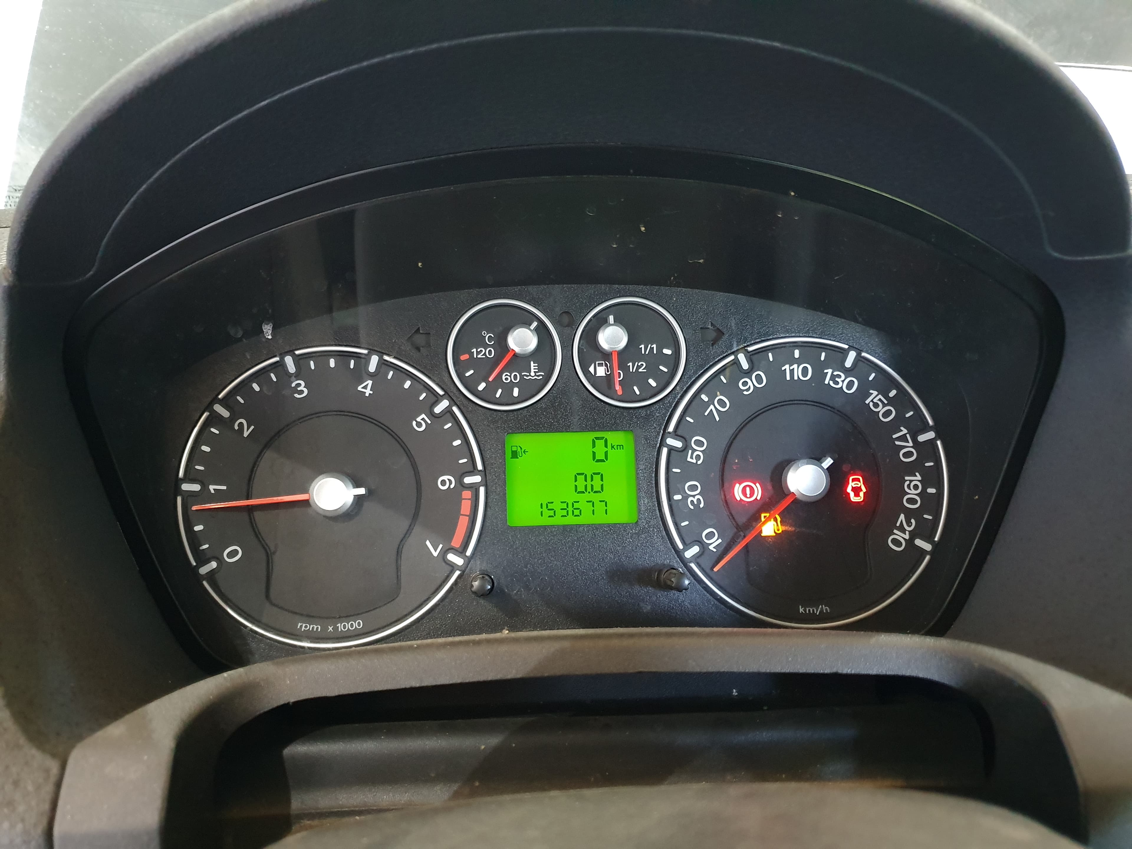 Ford Fiesta · Ano 2008 — imagem 42