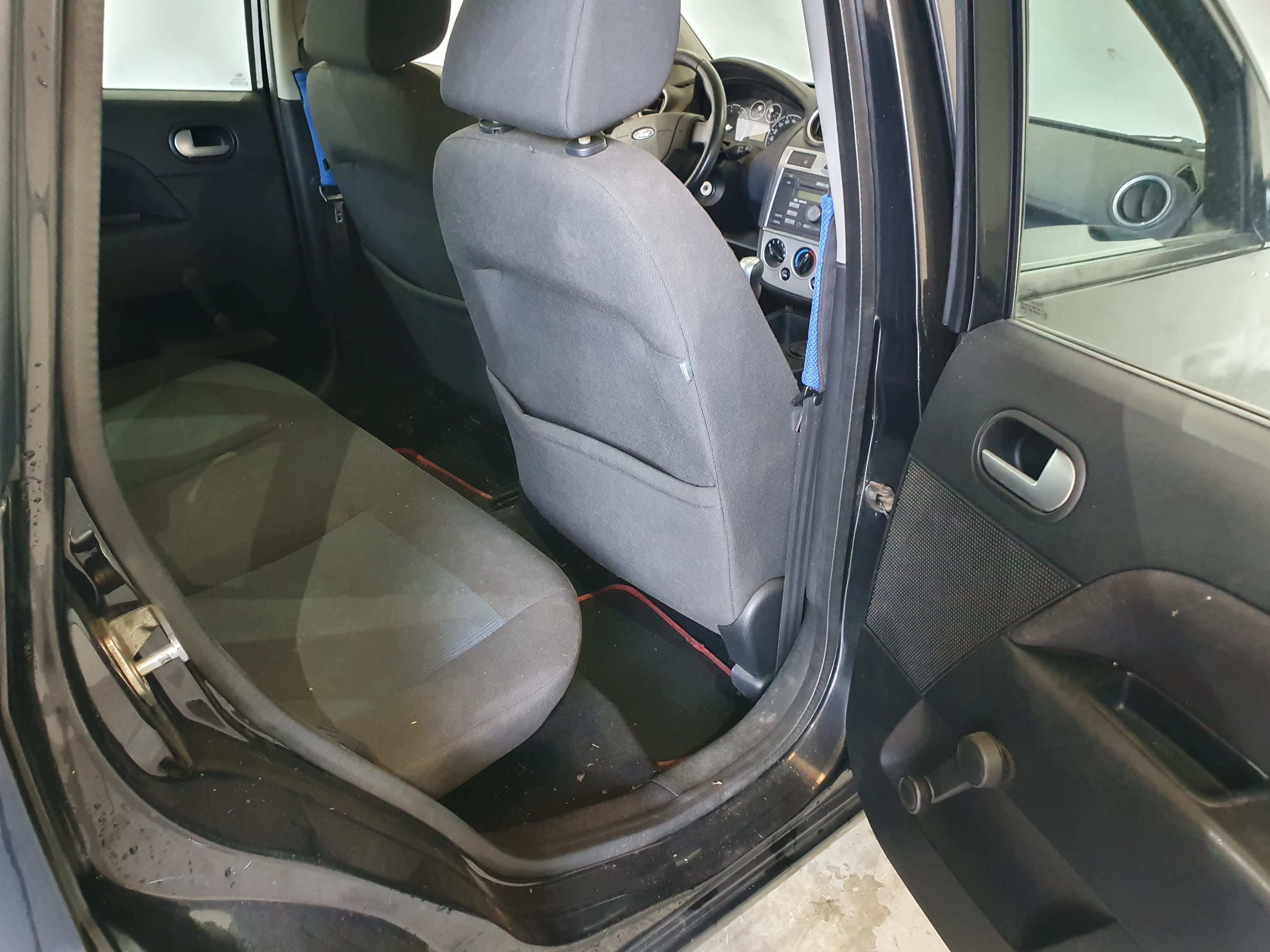 Ford Fiesta · Ano 2008 — imagem 20