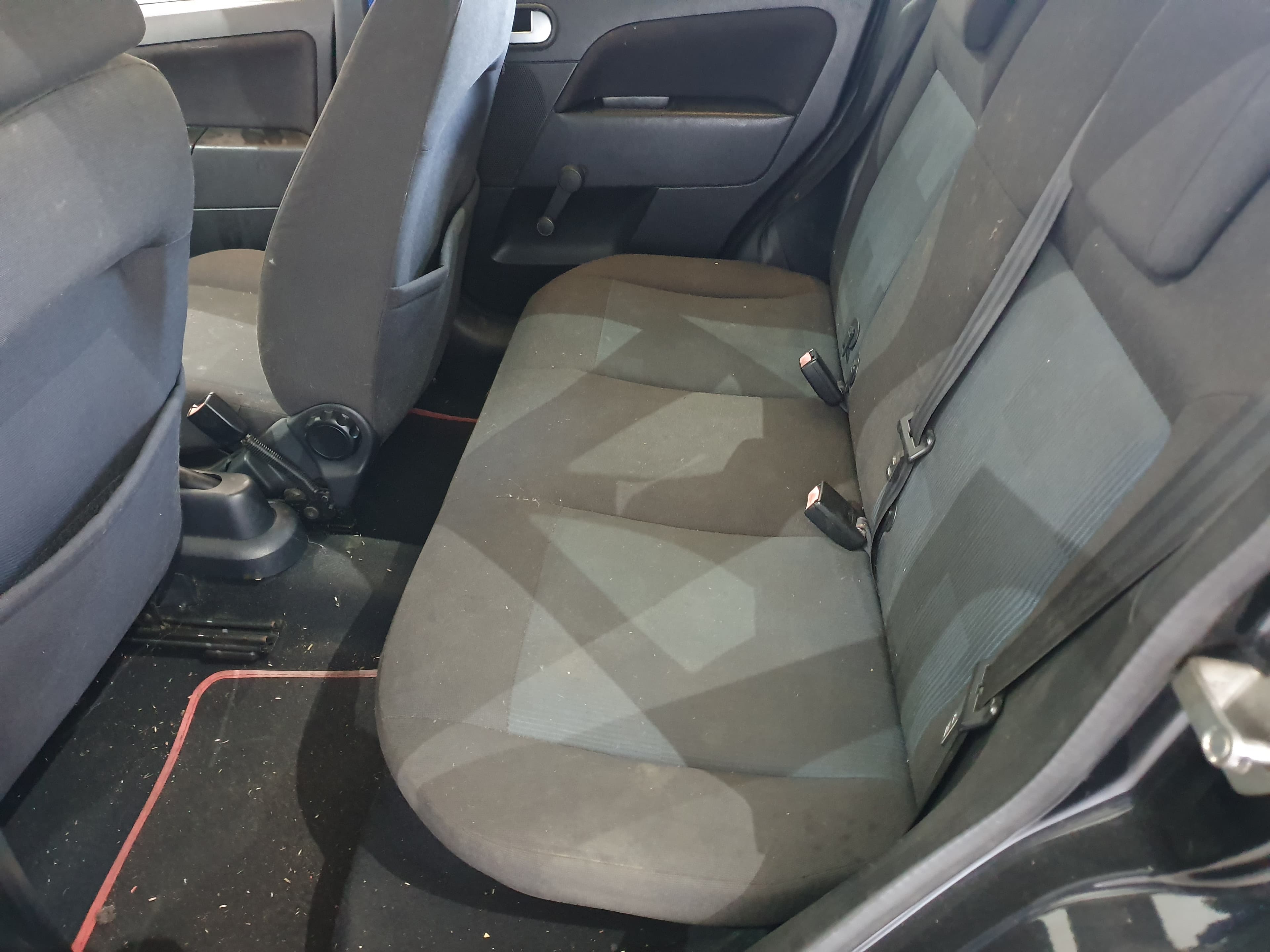 Ford Fiesta · Ano 2008 — imagem 29
