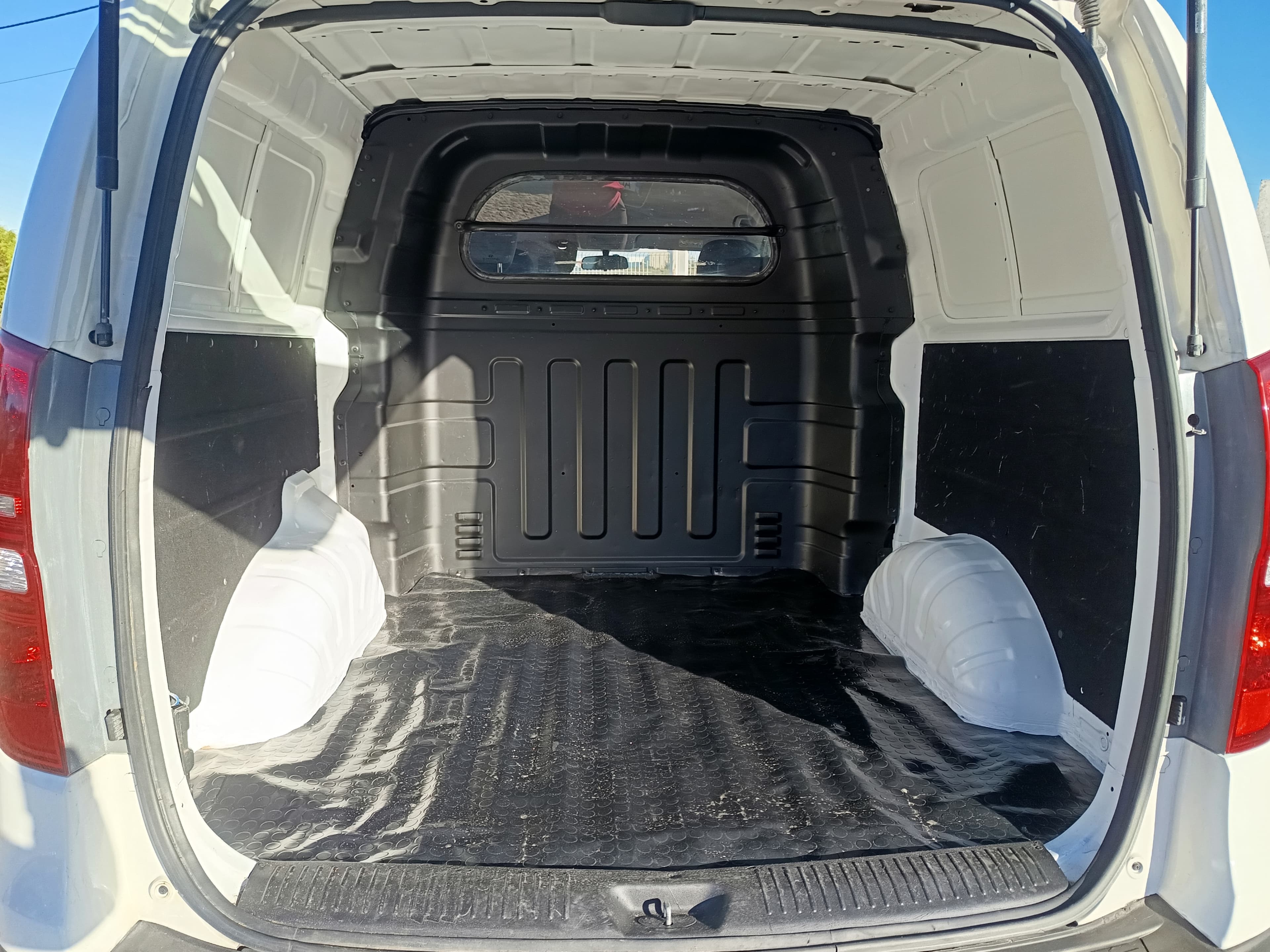 Hyundai H1 · Ano 2019 — imagen 13