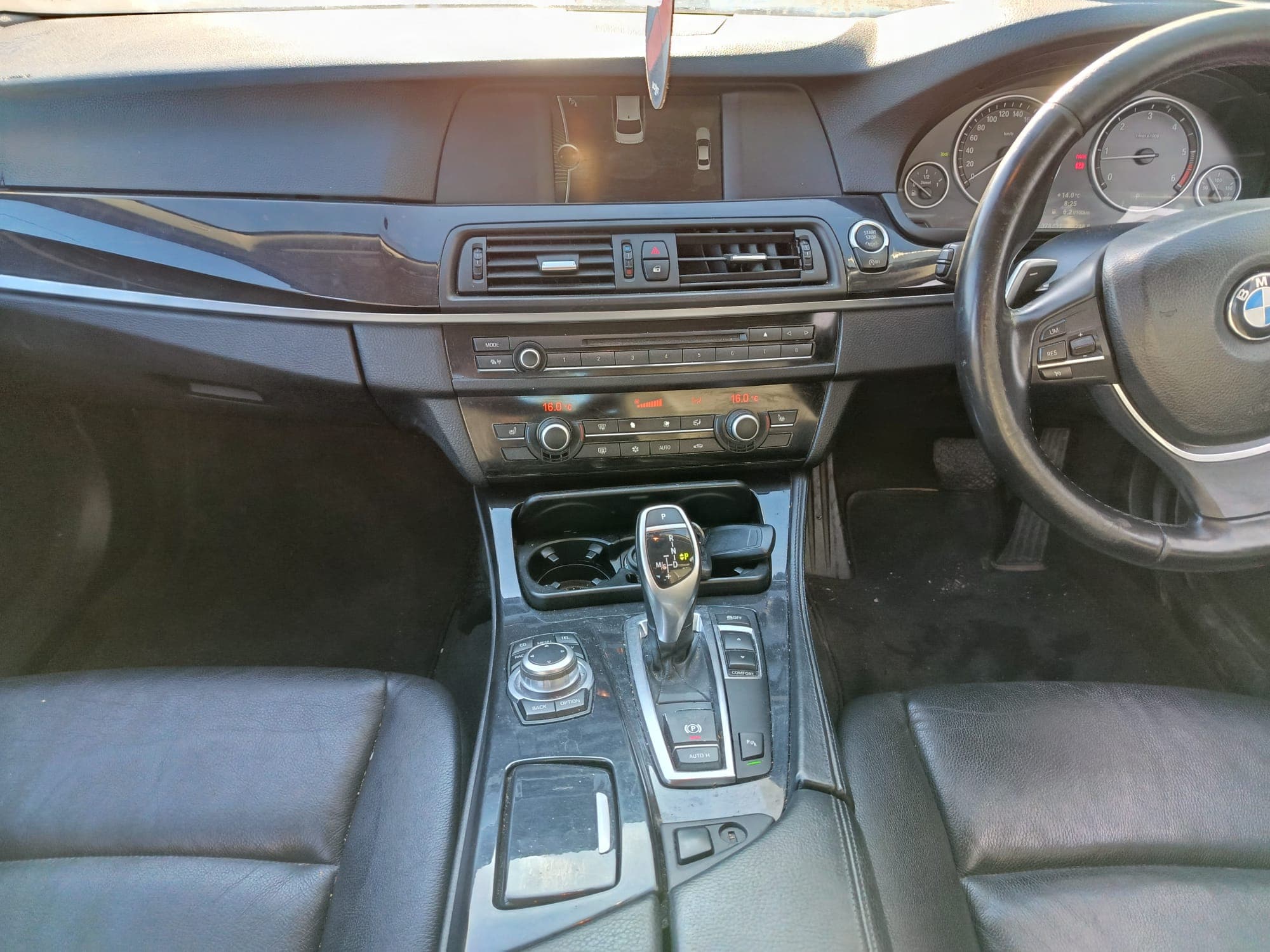 BMW 520 d · Ano 2012 — imagen 12