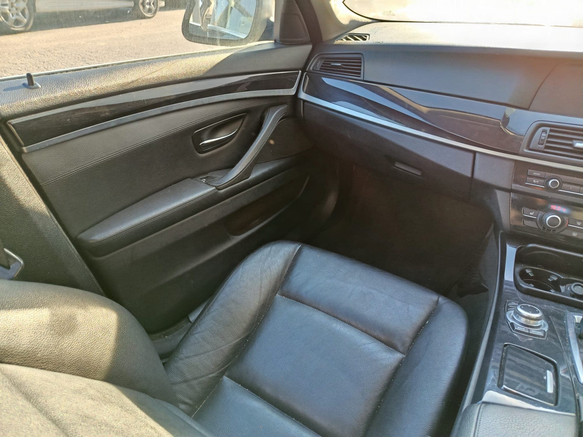 BMW 520 d · Ano 2012 — imagen 16