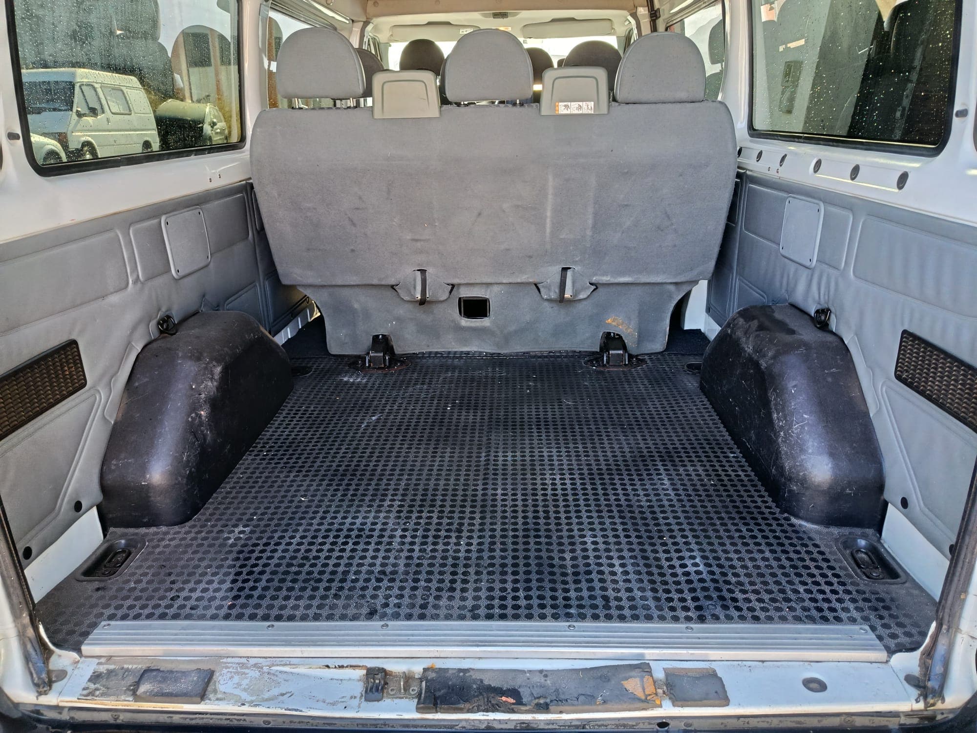 Ford Transit 2.2 TDCI · Ano 2013 — imagem 10