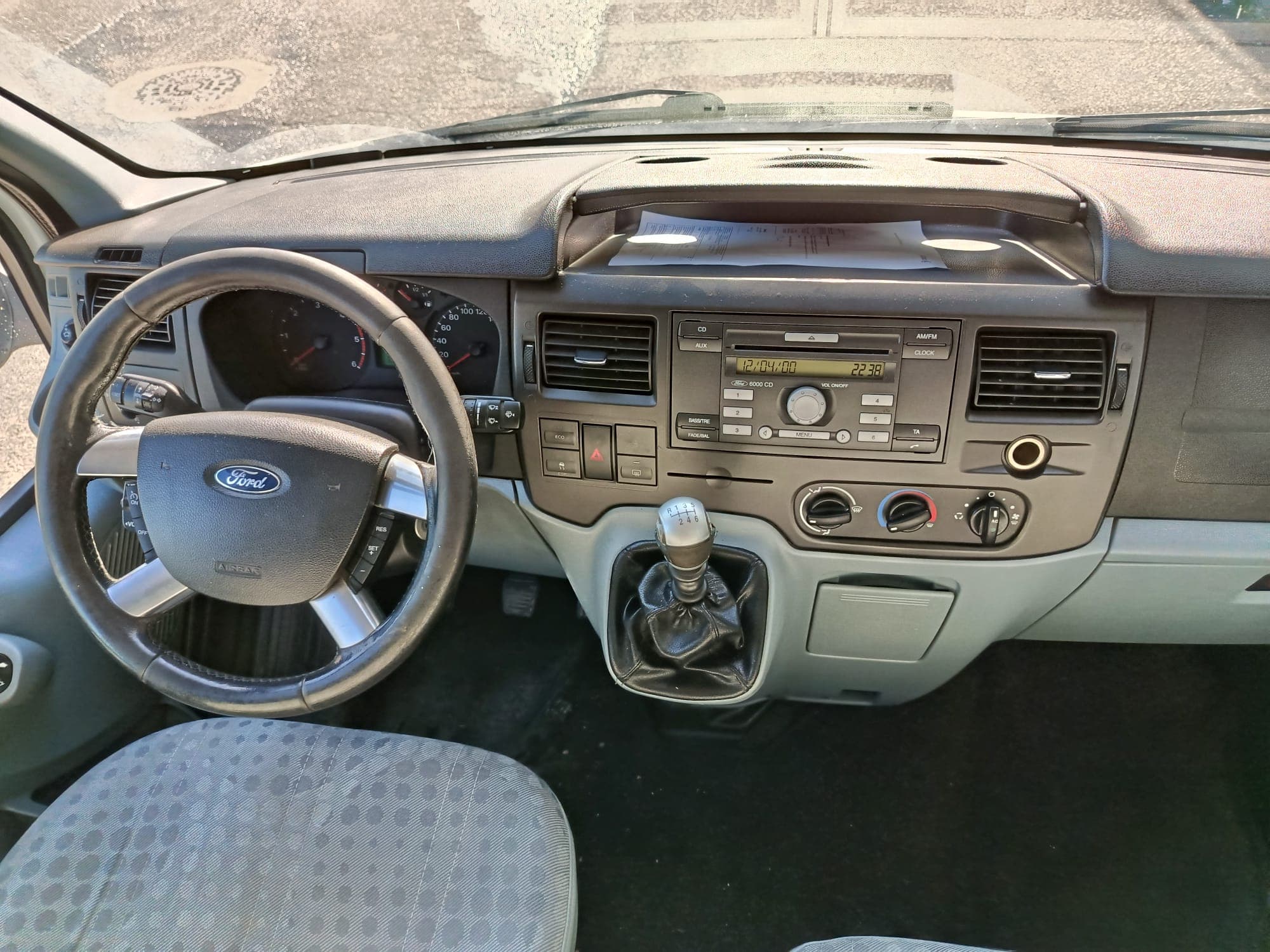 Ford Transit 2.2 TDCI · Ano 2013 — imagem 28