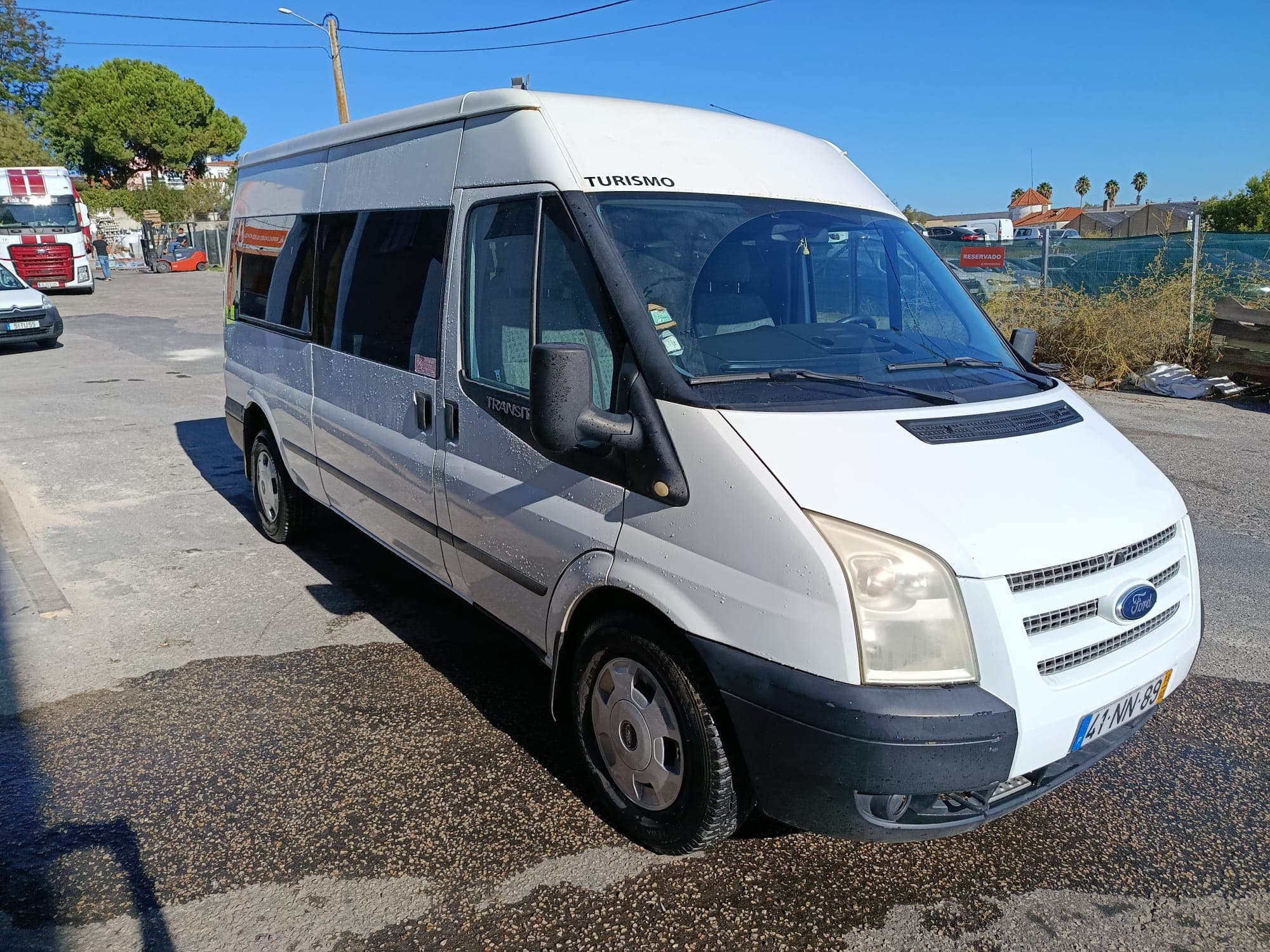 Ford Transit 2.2 TDCI · Ano 2013 — imagem 1