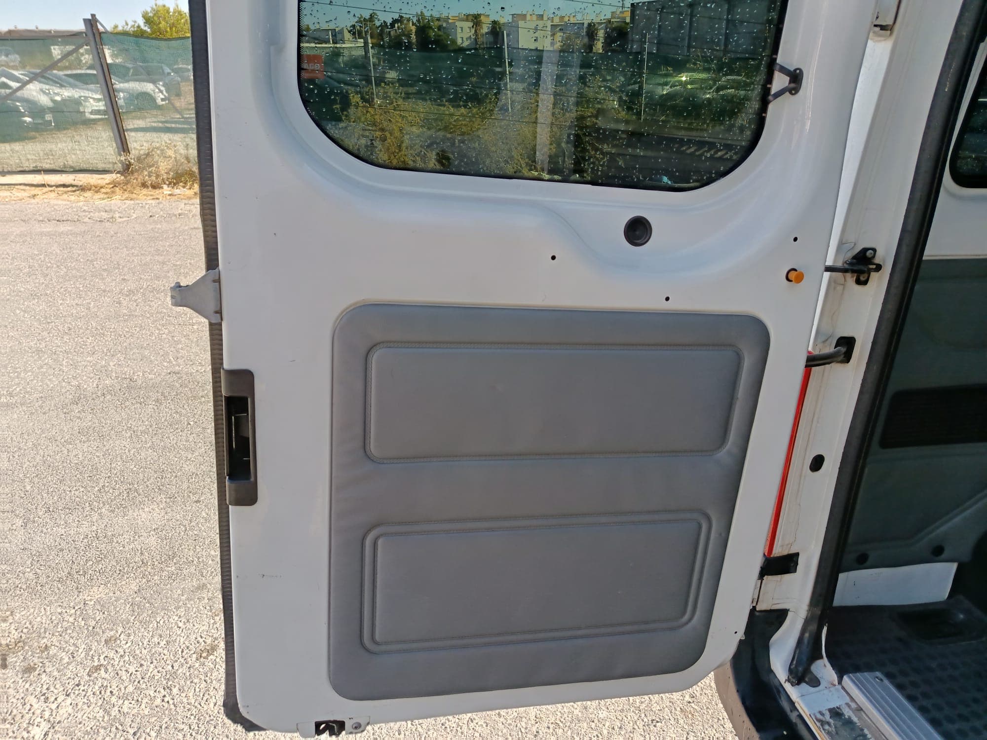 Ford Transit 2.2 TDCI · Ano 2013 — imagem 11