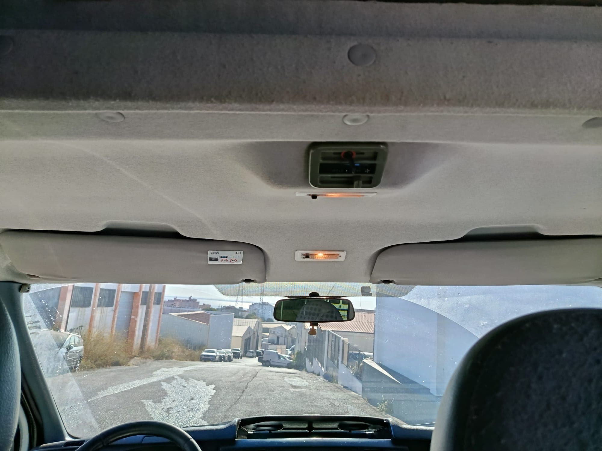 Ford Transit 2.2 TDCI · Ano 2013 — imagem 19