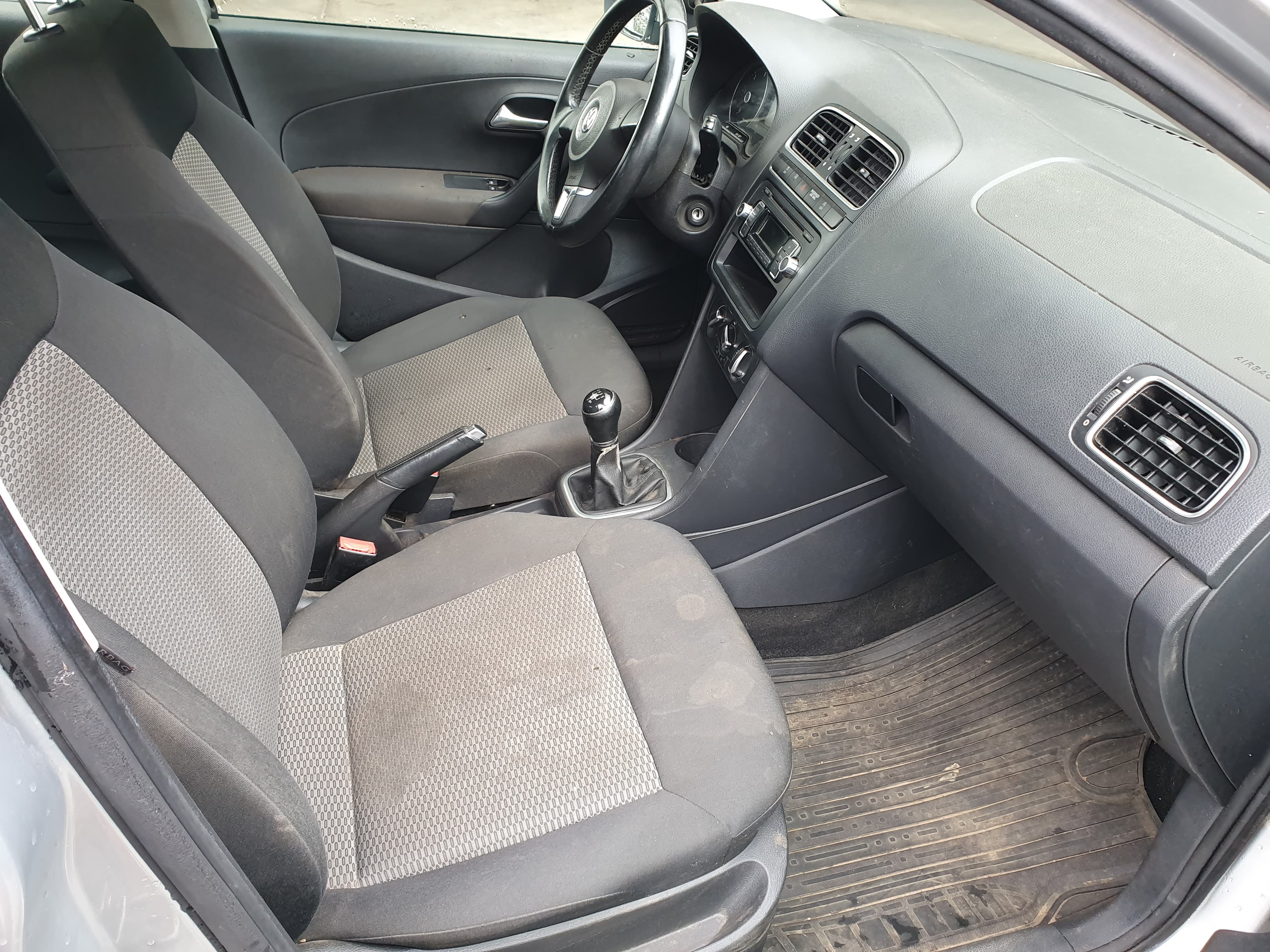Volkswagen Polo · Ano 2012 — imagem 20