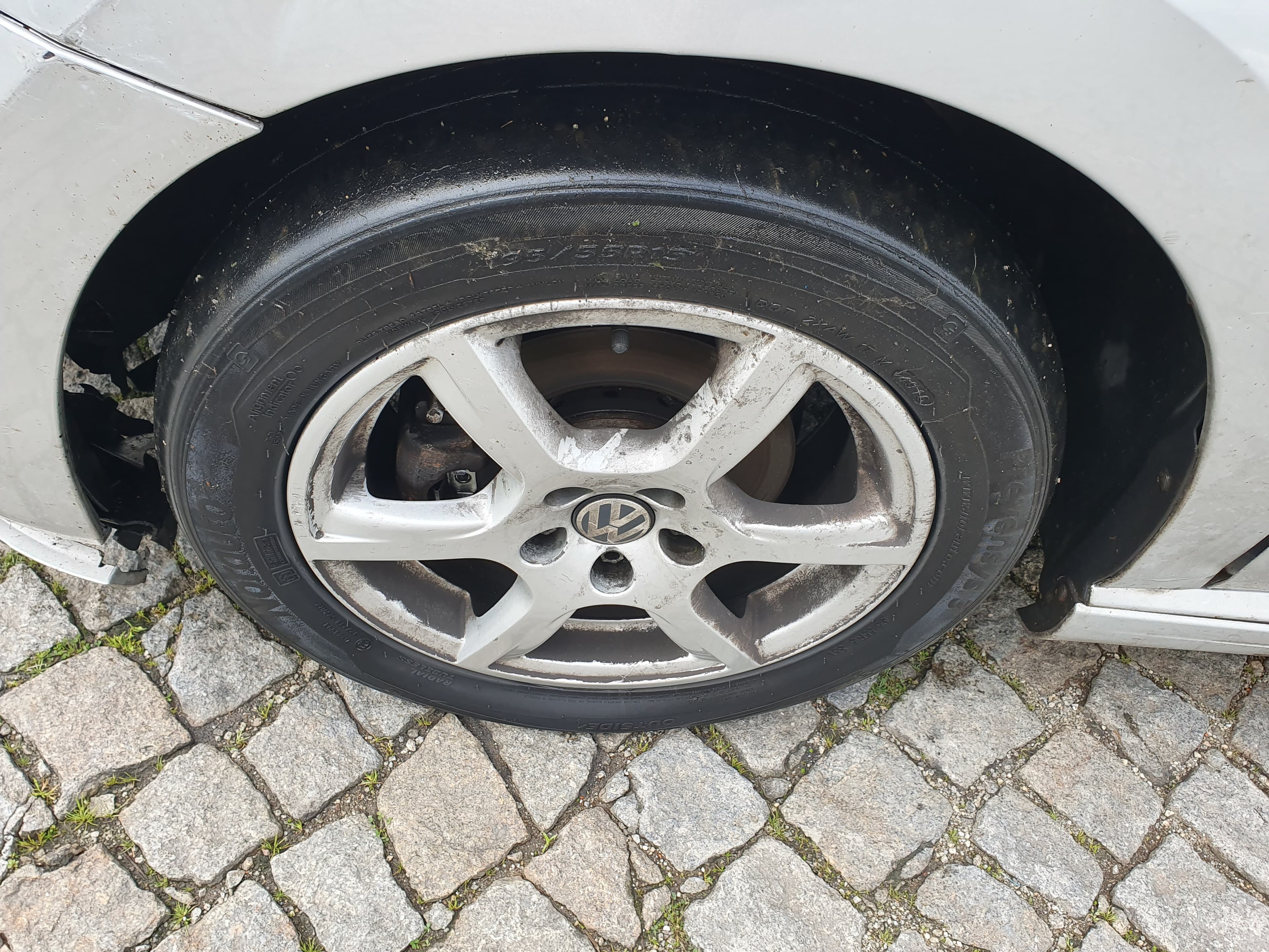 Volkswagen Polo · Ano 2012 — imagem 8