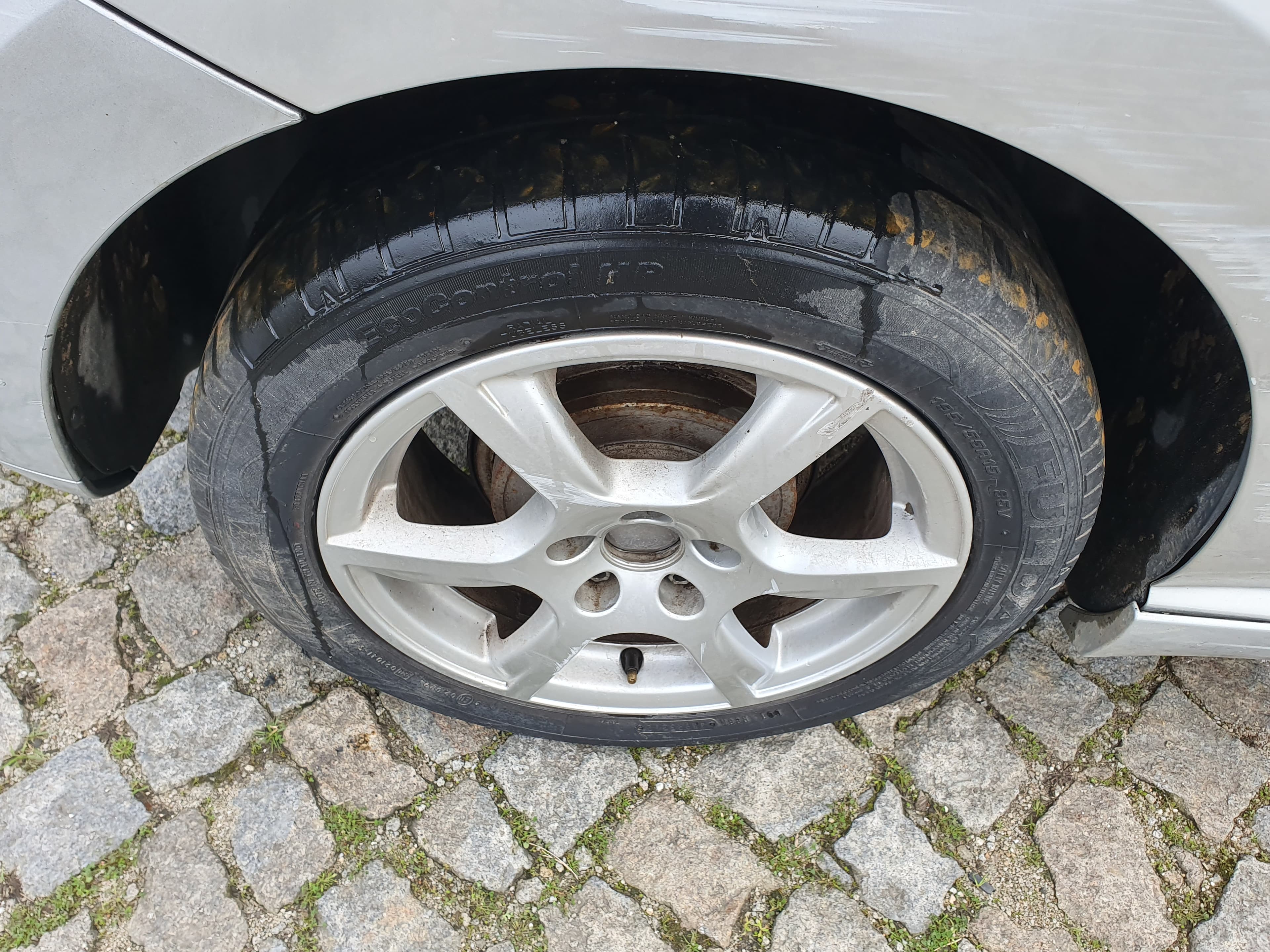 Volkswagen Polo · Ano 2012 — imagem 10