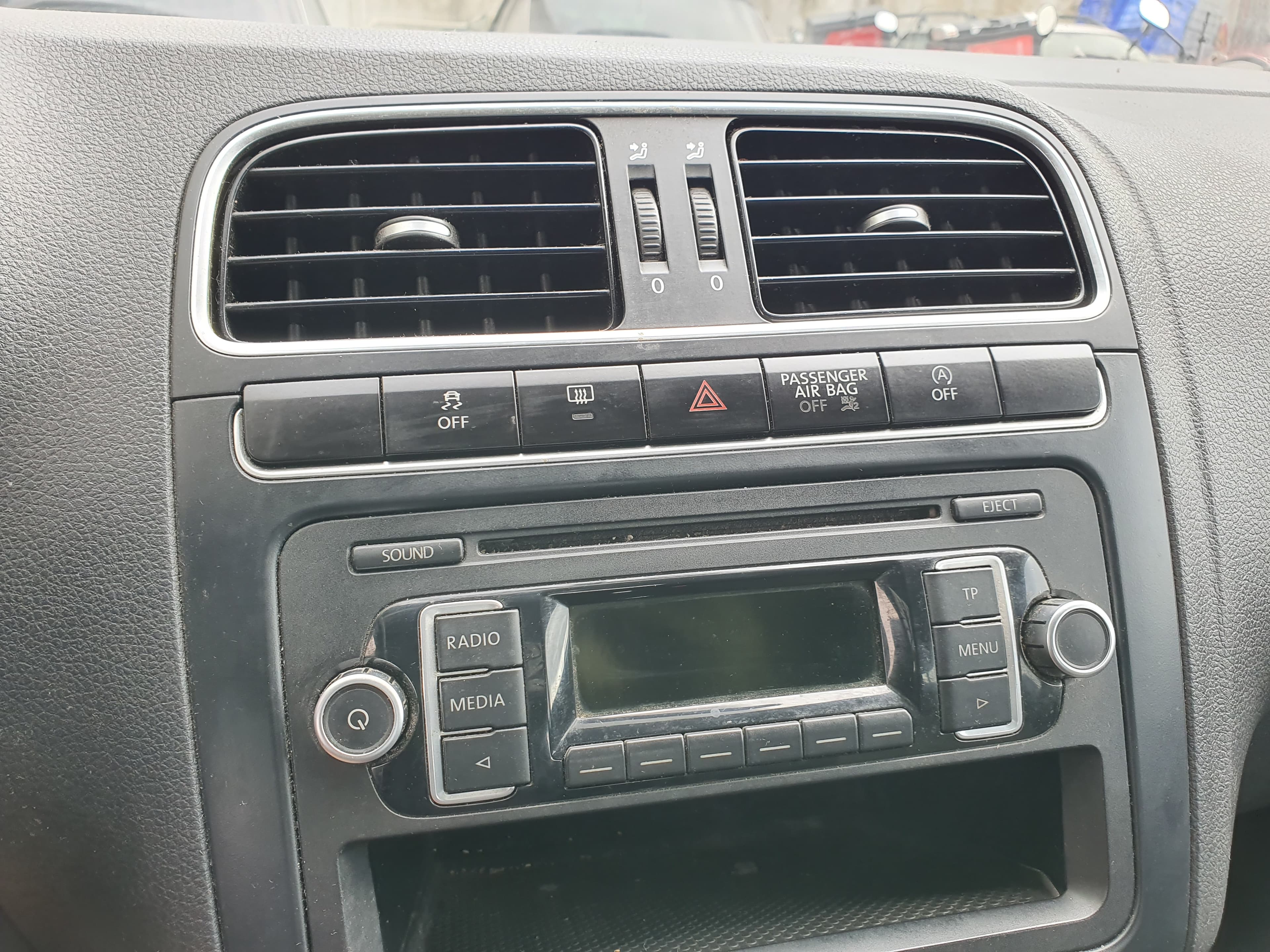 Volkswagen Polo · Ano 2012 — imagem 31