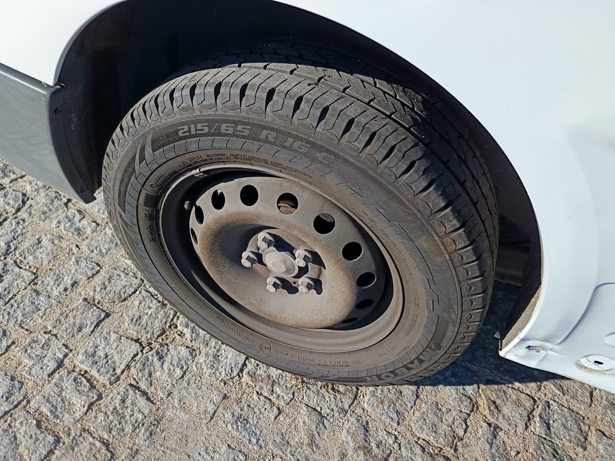 Renault Trafic Caixa 2.0 DCI · Ano 2013 — imagem 14