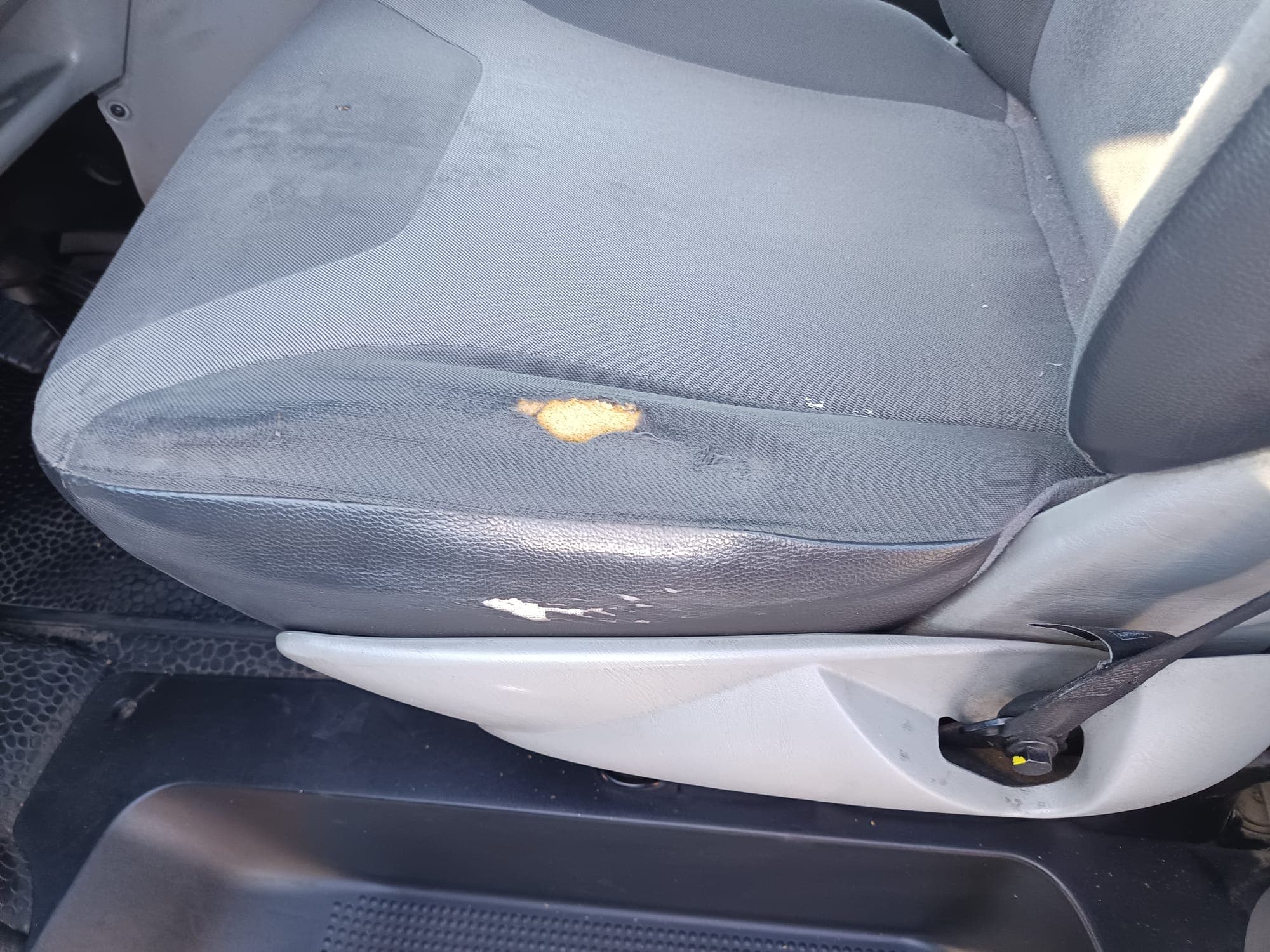 Renault Trafic Caixa 2.0 DCI · Ano 2013 — imagem 27
