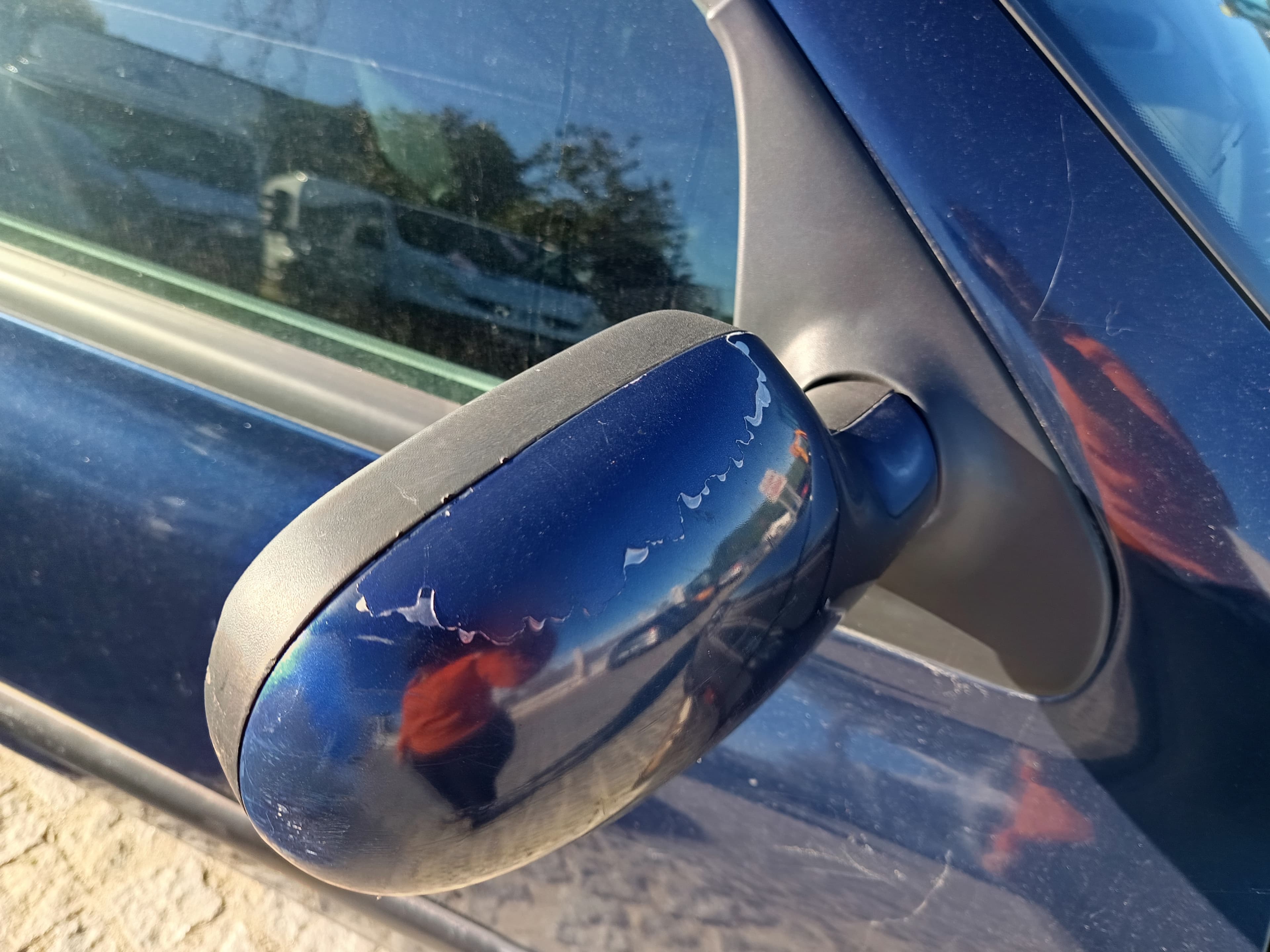 Renault Clio · Ano 2002 — imagem 8