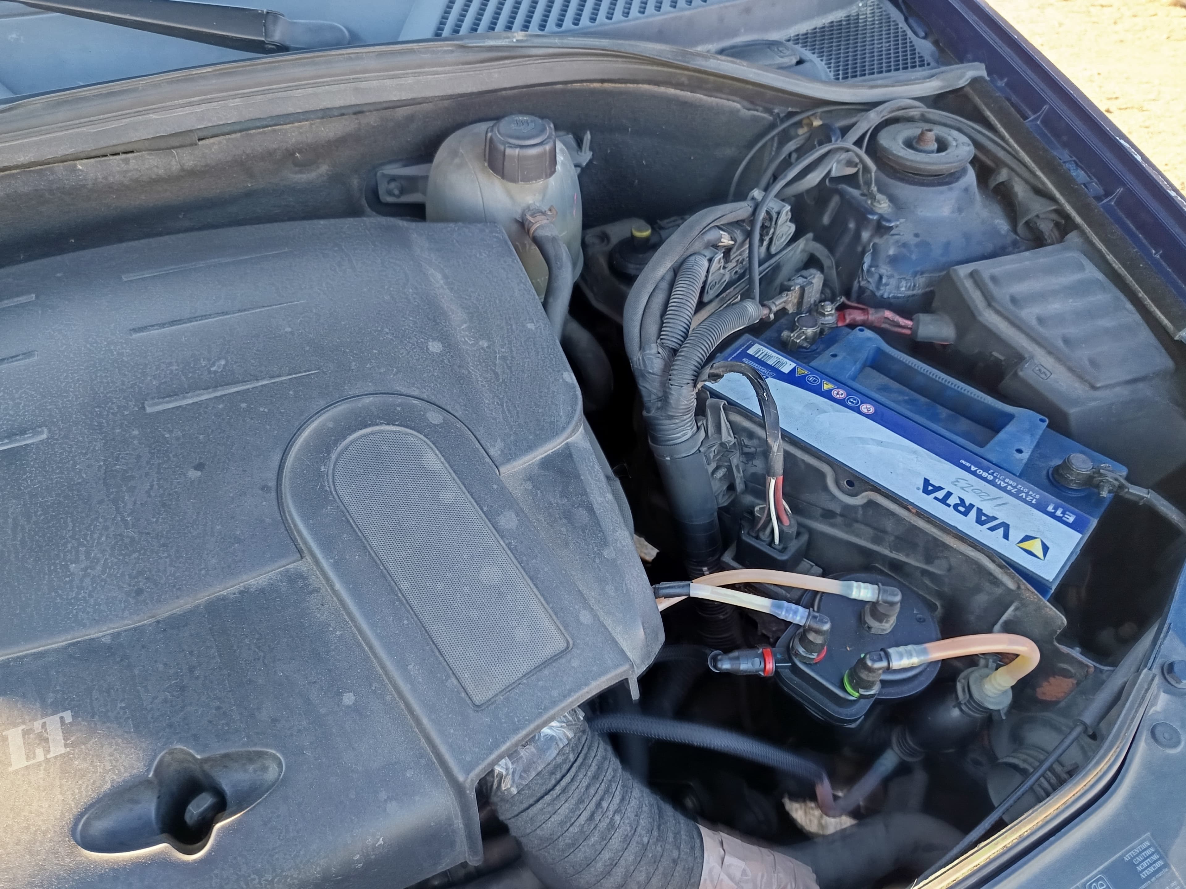 Renault Clio · Ano 2002 — imagem 18