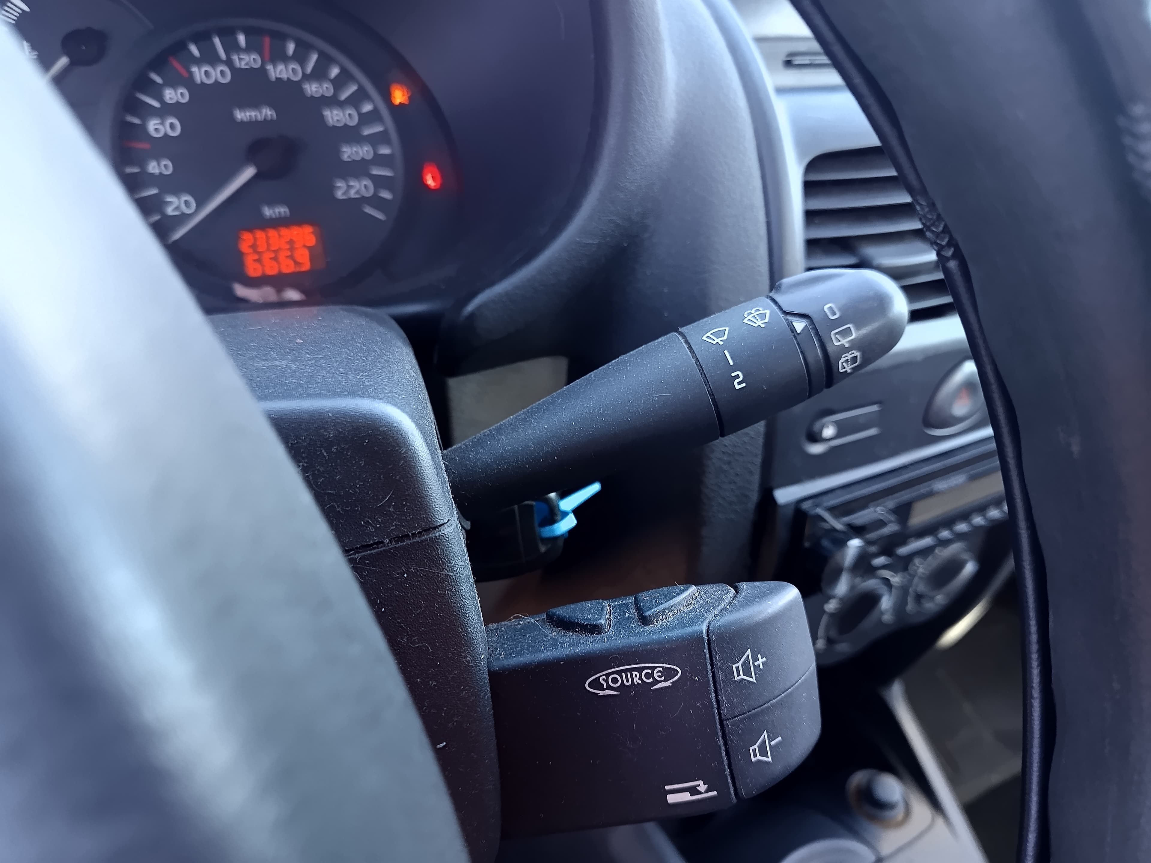 Renault Clio · Ano 2002 — imagem 40